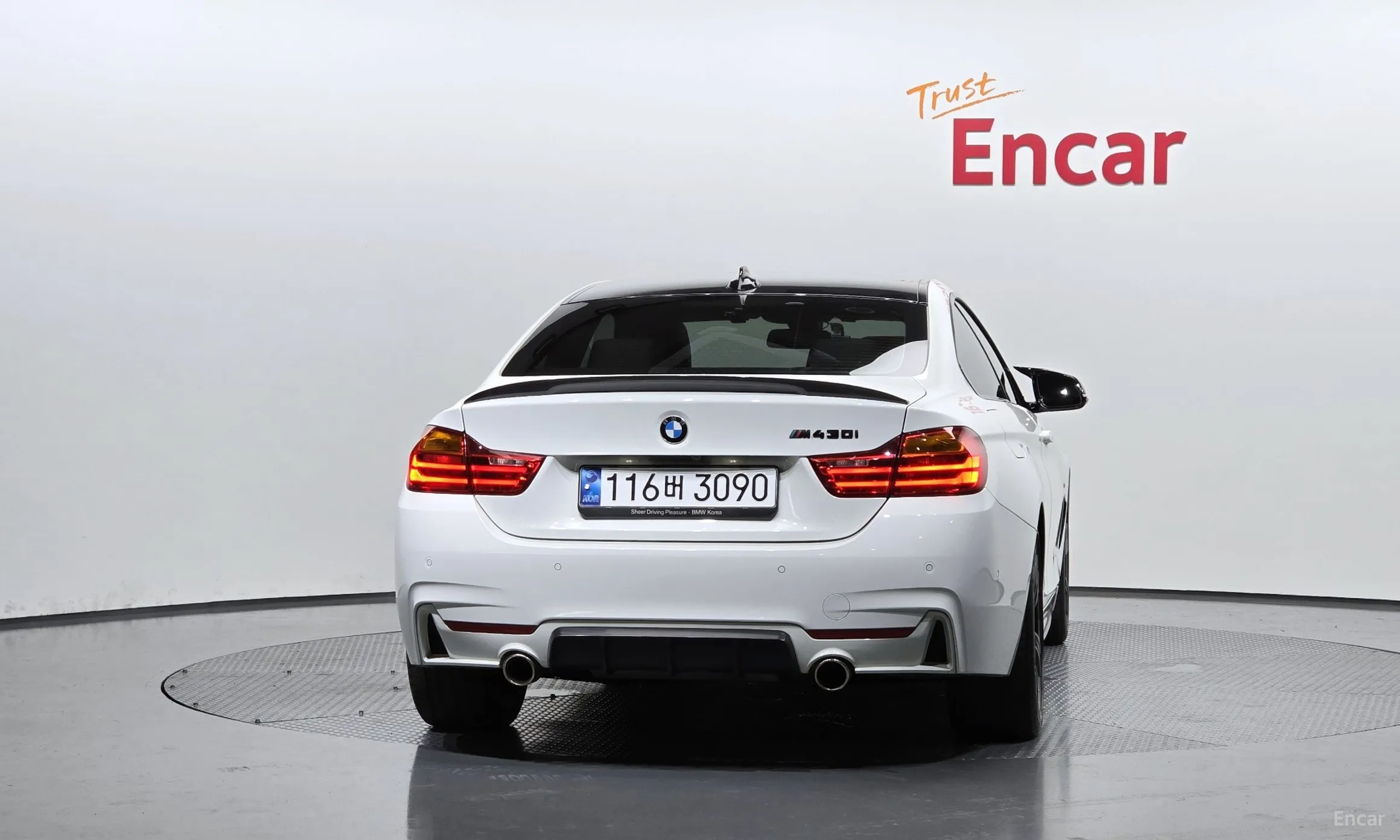 BMW Series 4 (F32) превью 3