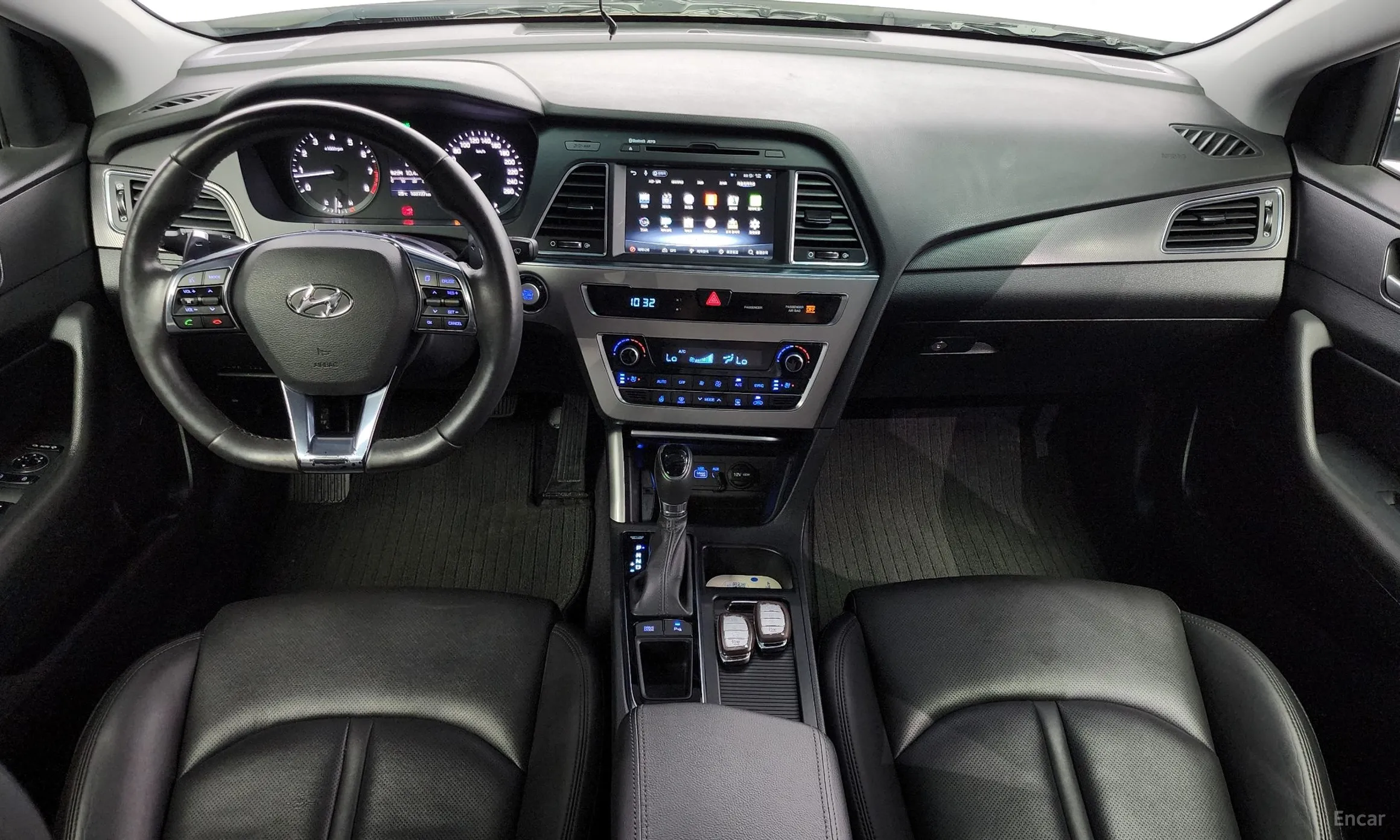 Hyundai LF Sonata превью 4