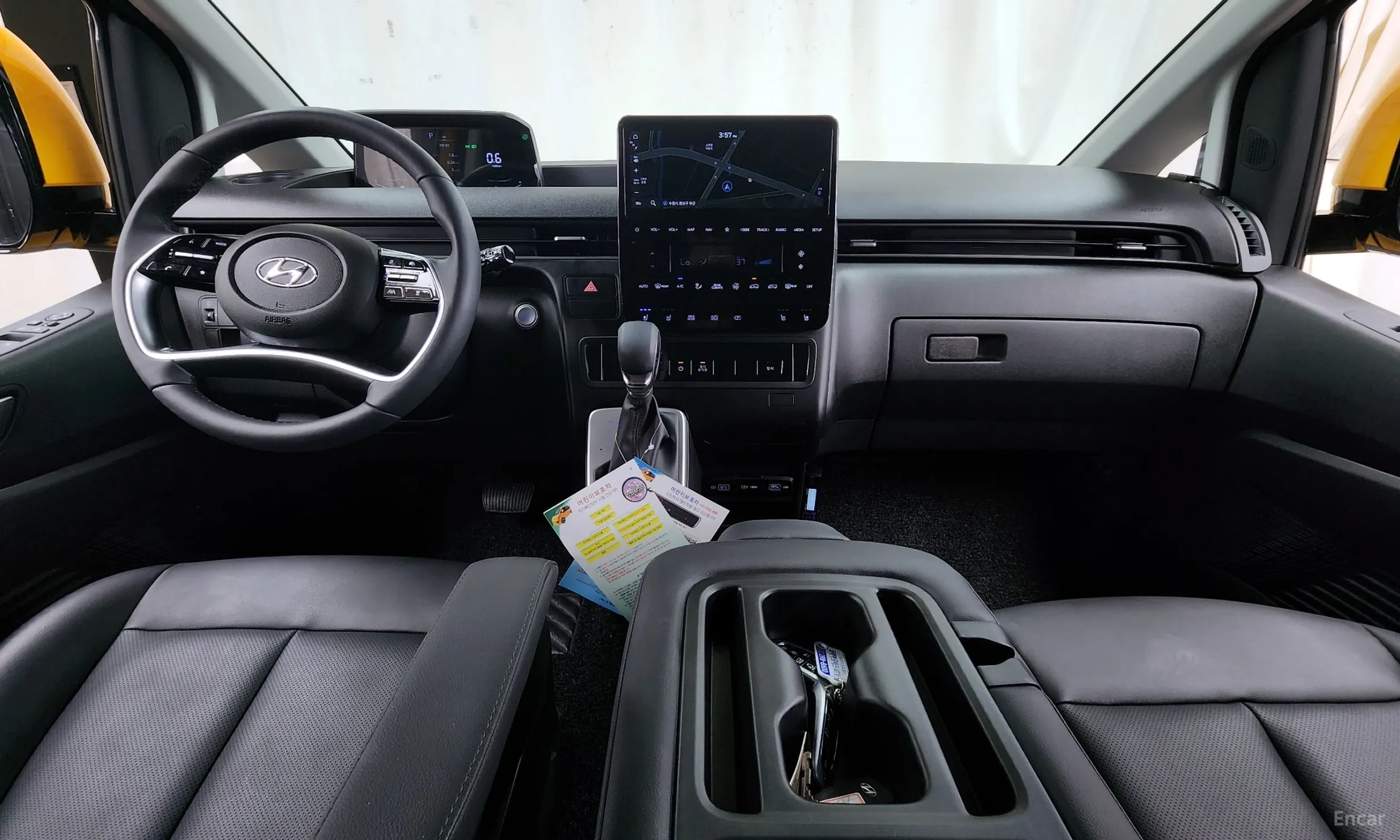 Hyundai Staria превью 4