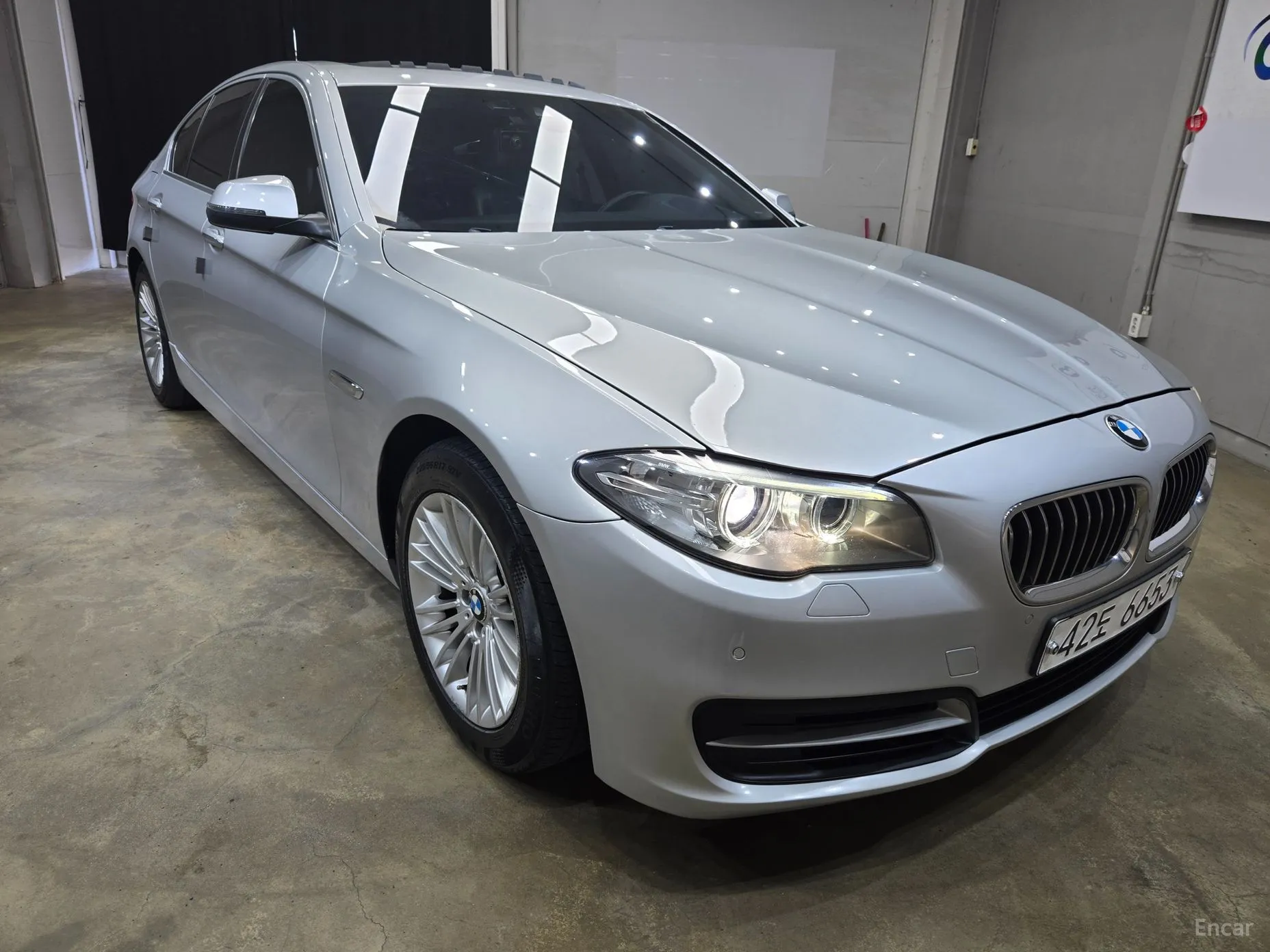 BMW 5 Series (F10) превью 2