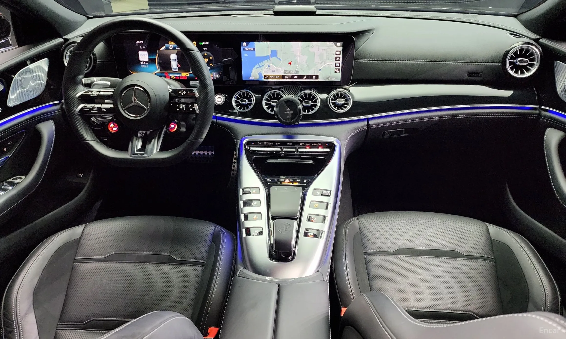 Mercedes Benz AMG GT превью 4