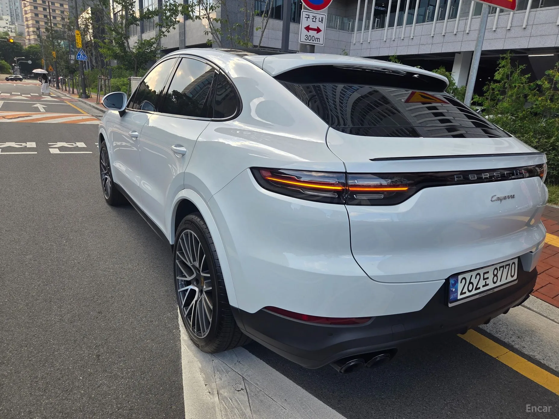 Porsche Cayenne (PO536) превью 2