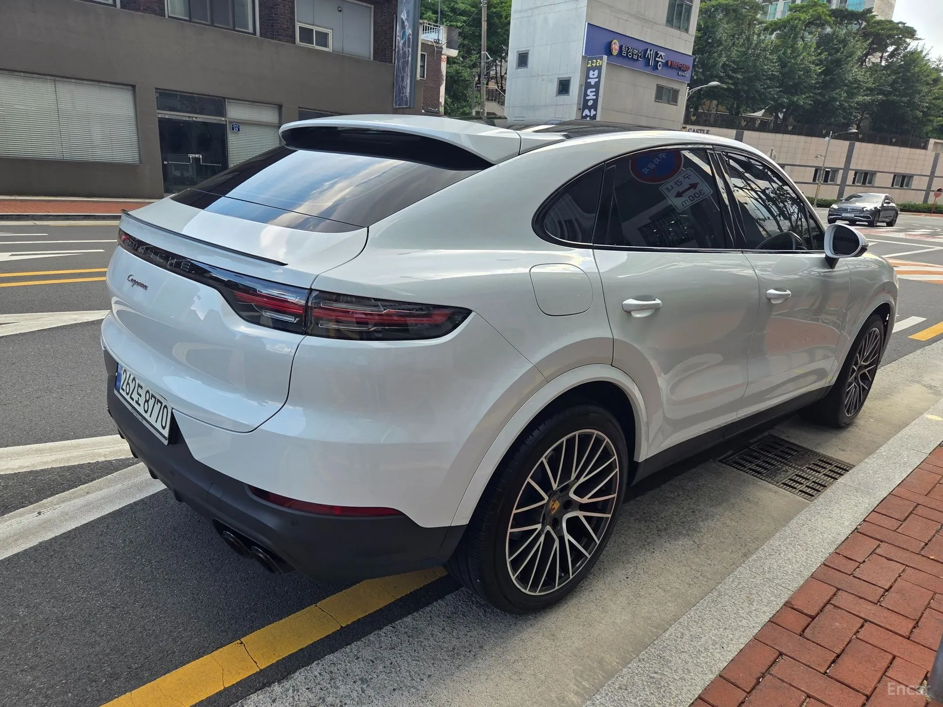 Porsche Cayenne (PO536) превью 3