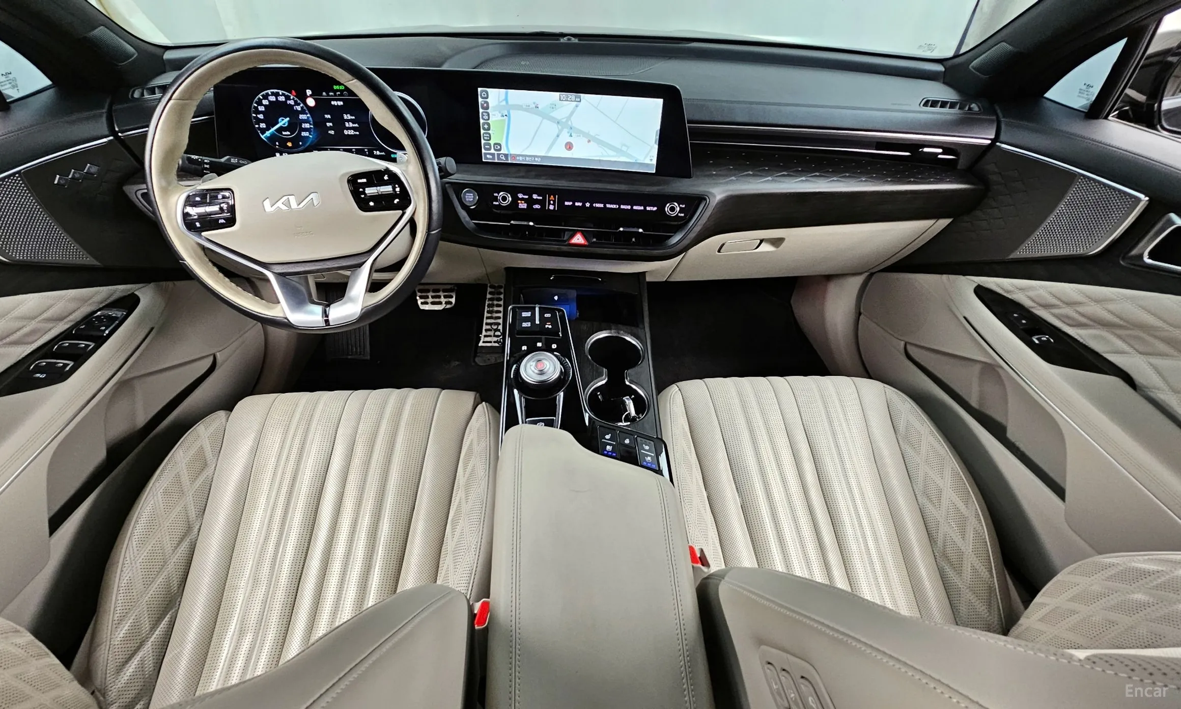 Kia K8 превью 4