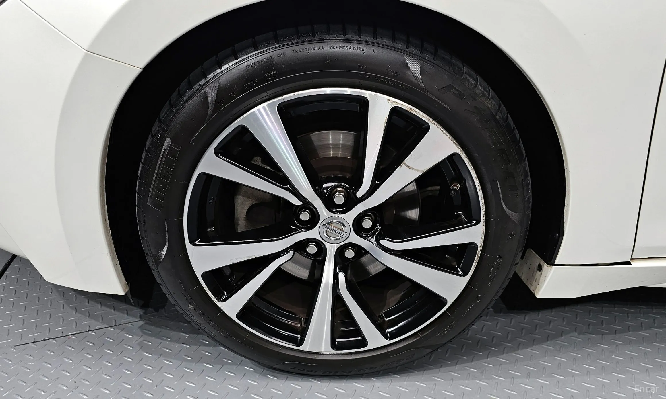 Nissan Maxima (A36) превью 5