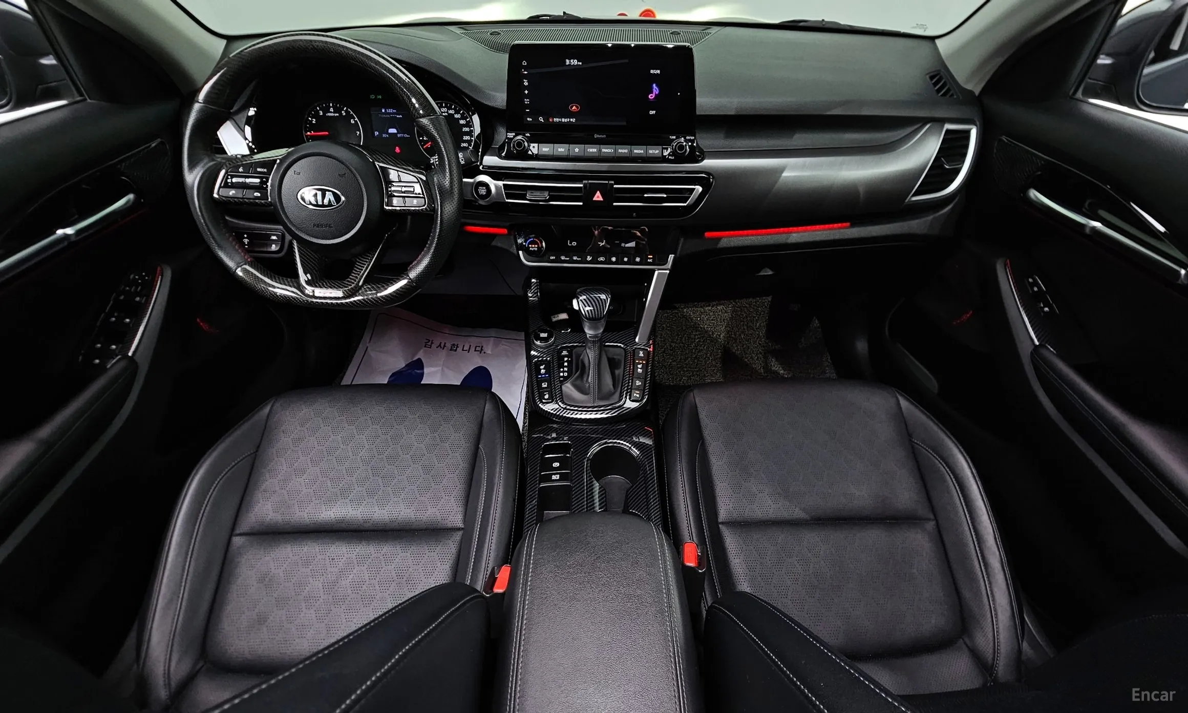 Kia Seltos превью 4