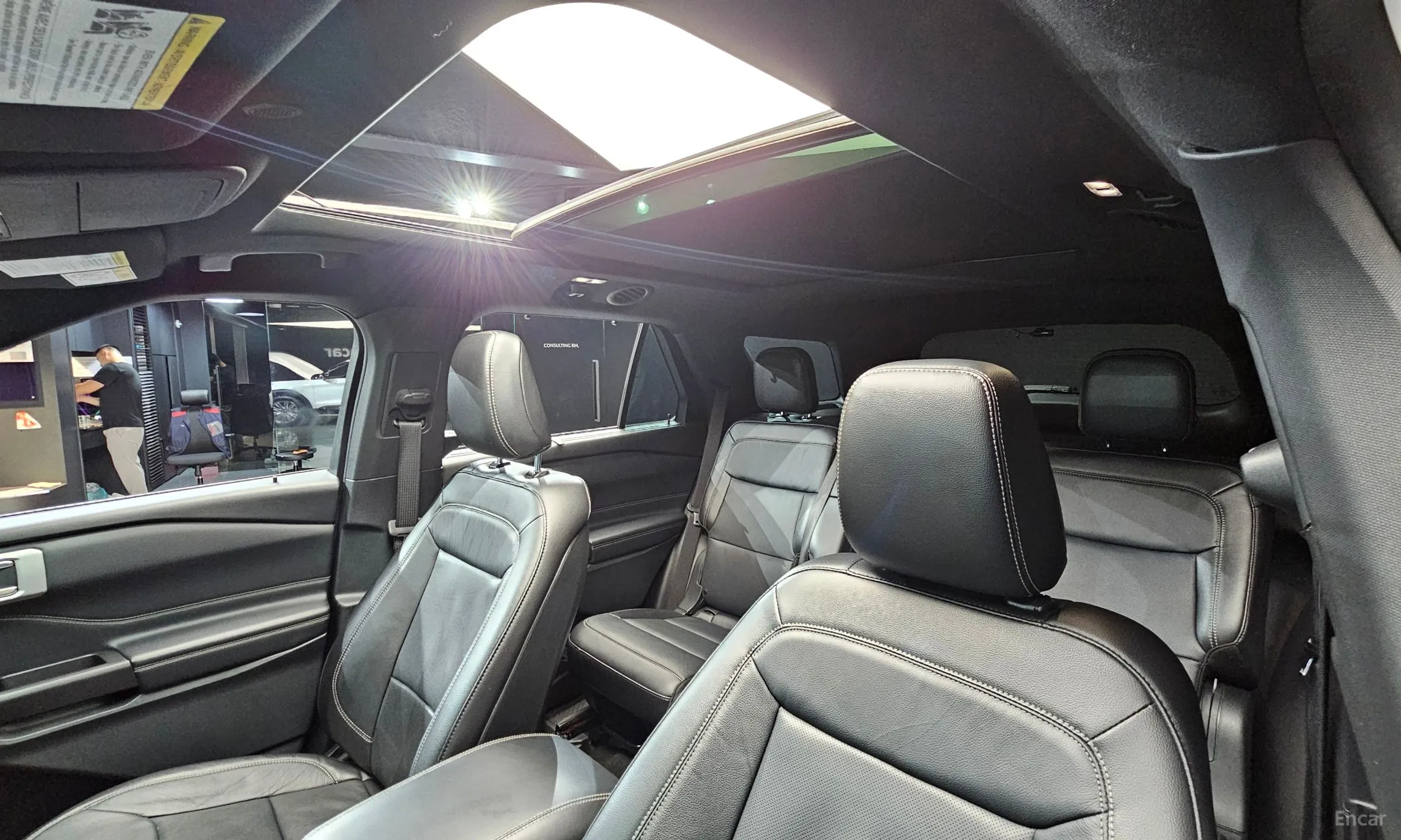 Ford Explorer 6th Generation превью 19