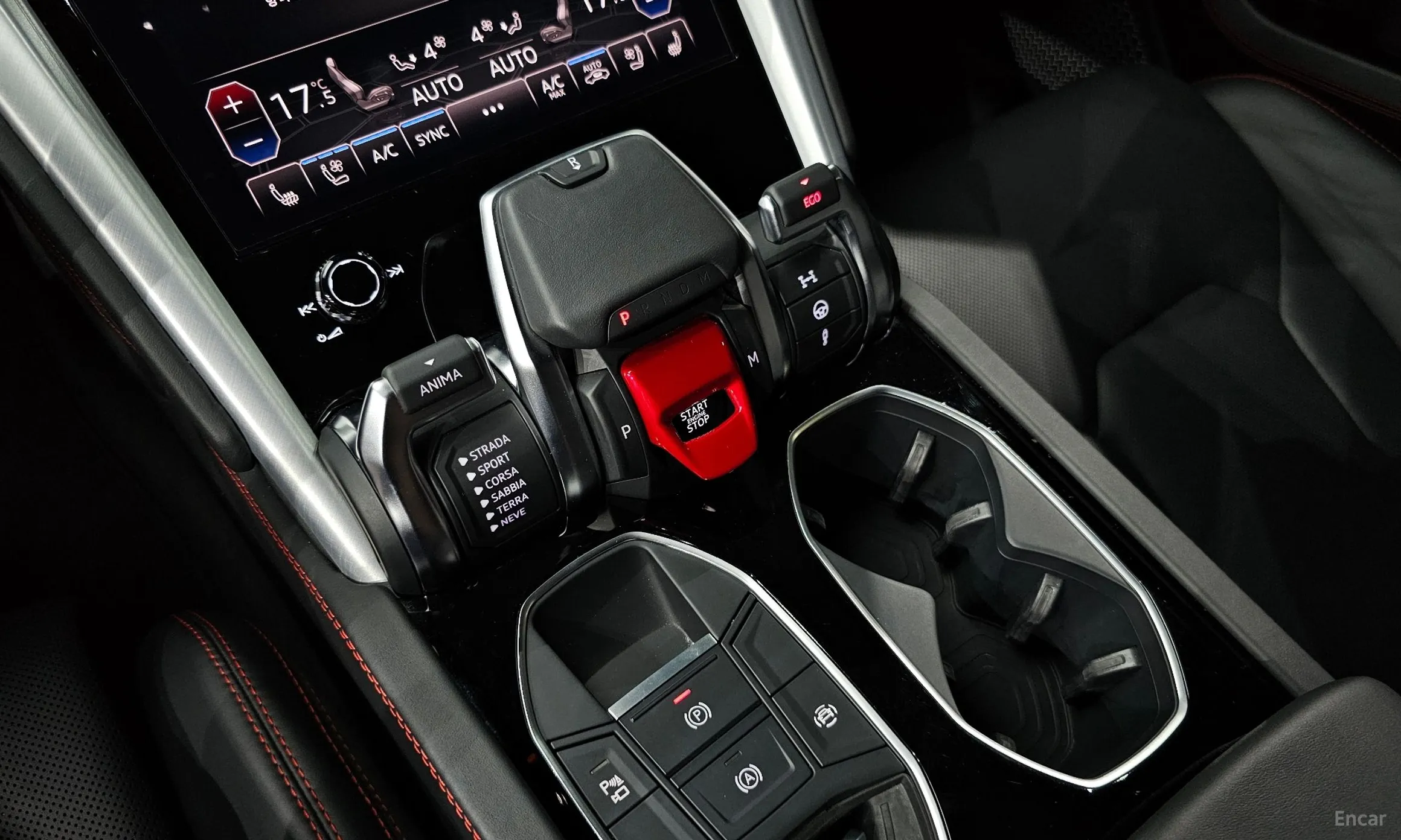 Lamborghini Urus превью 9