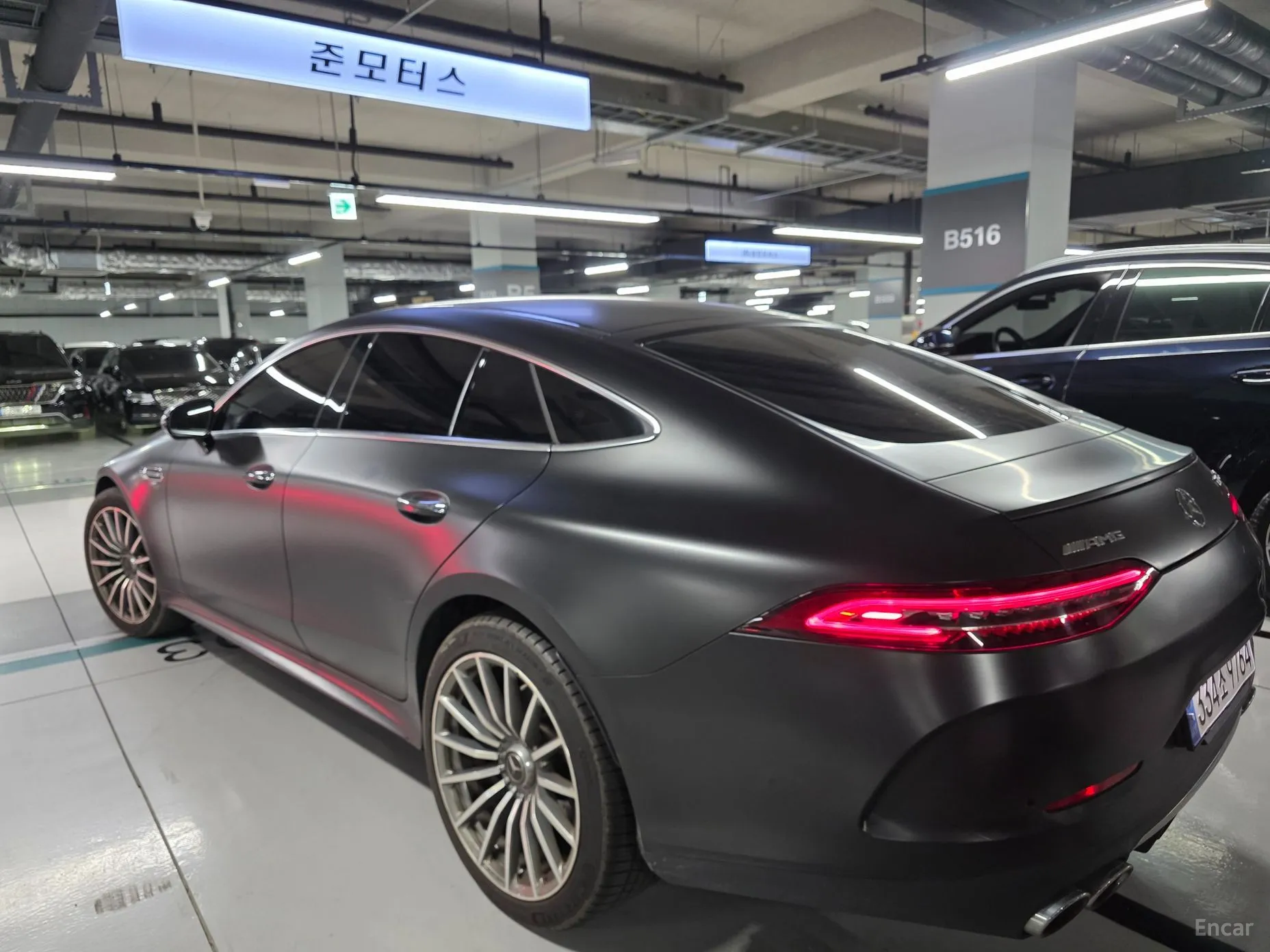 Mercedes Benz AMG GT превью 3