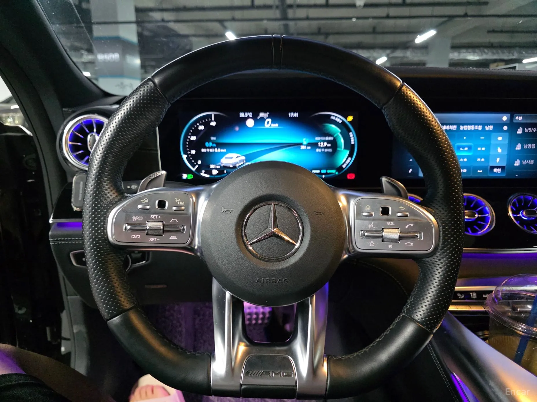 Mercedes Benz AMG GT превью 4