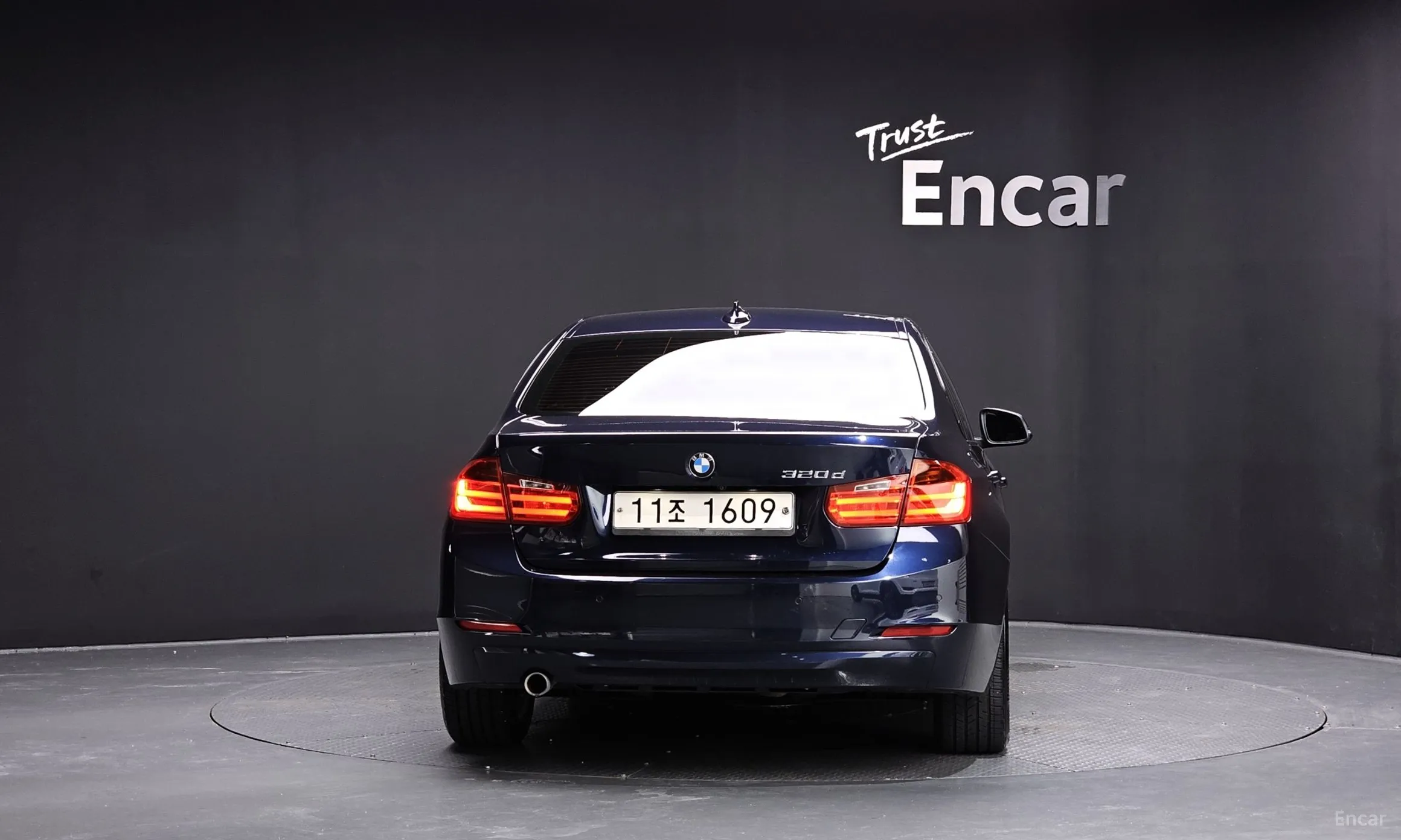 BMW 3 Series (F30) превью 3