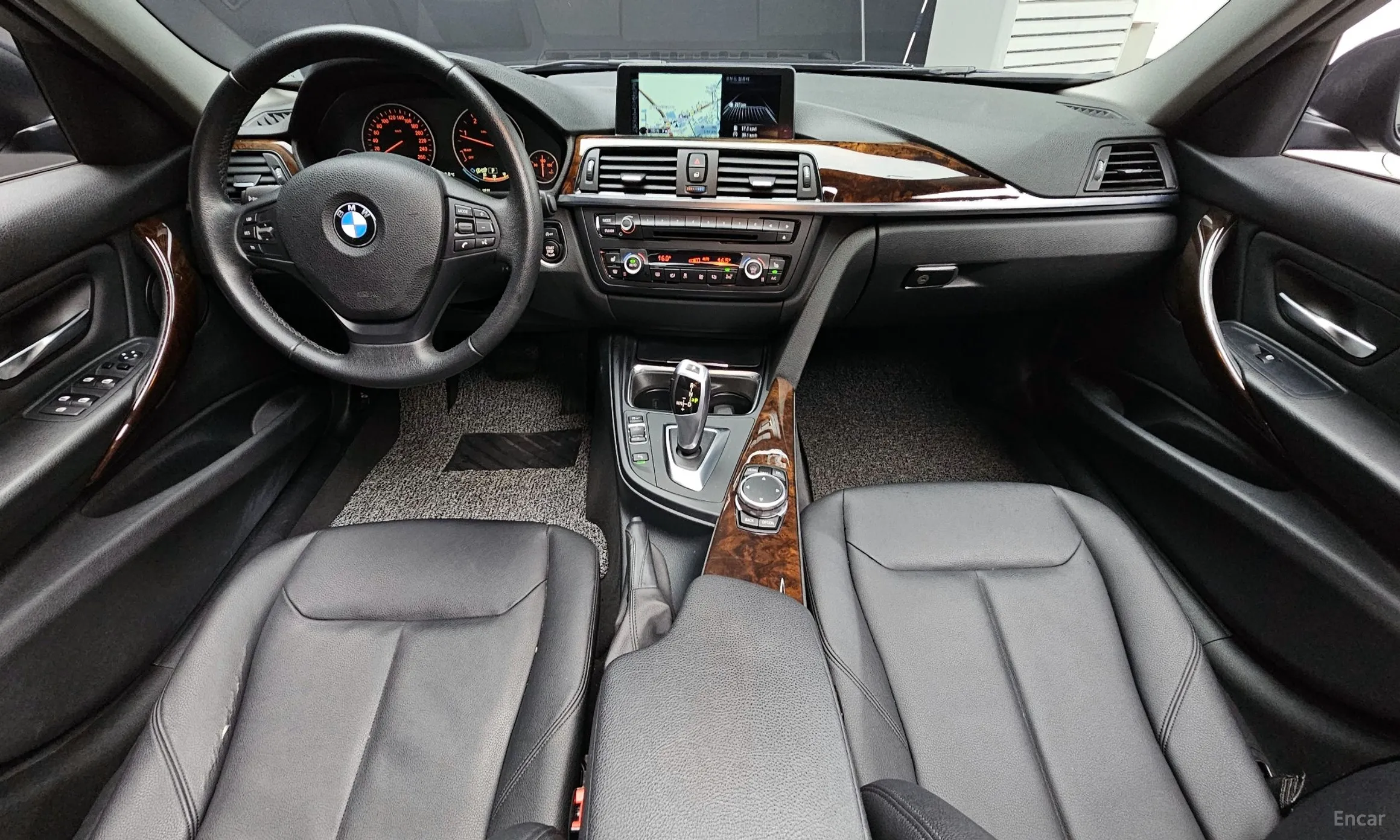 BMW 3 Series (F30) превью 4
