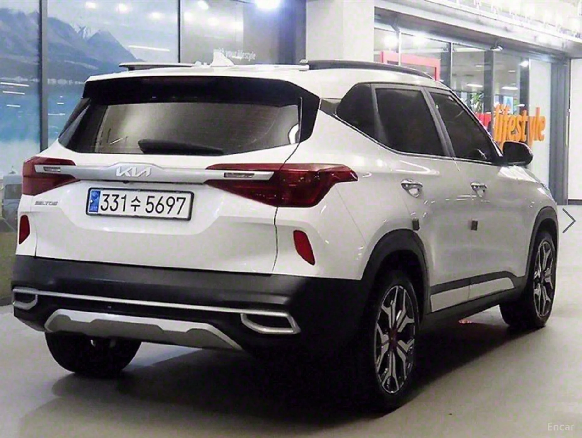 Kia Seltos превью 3