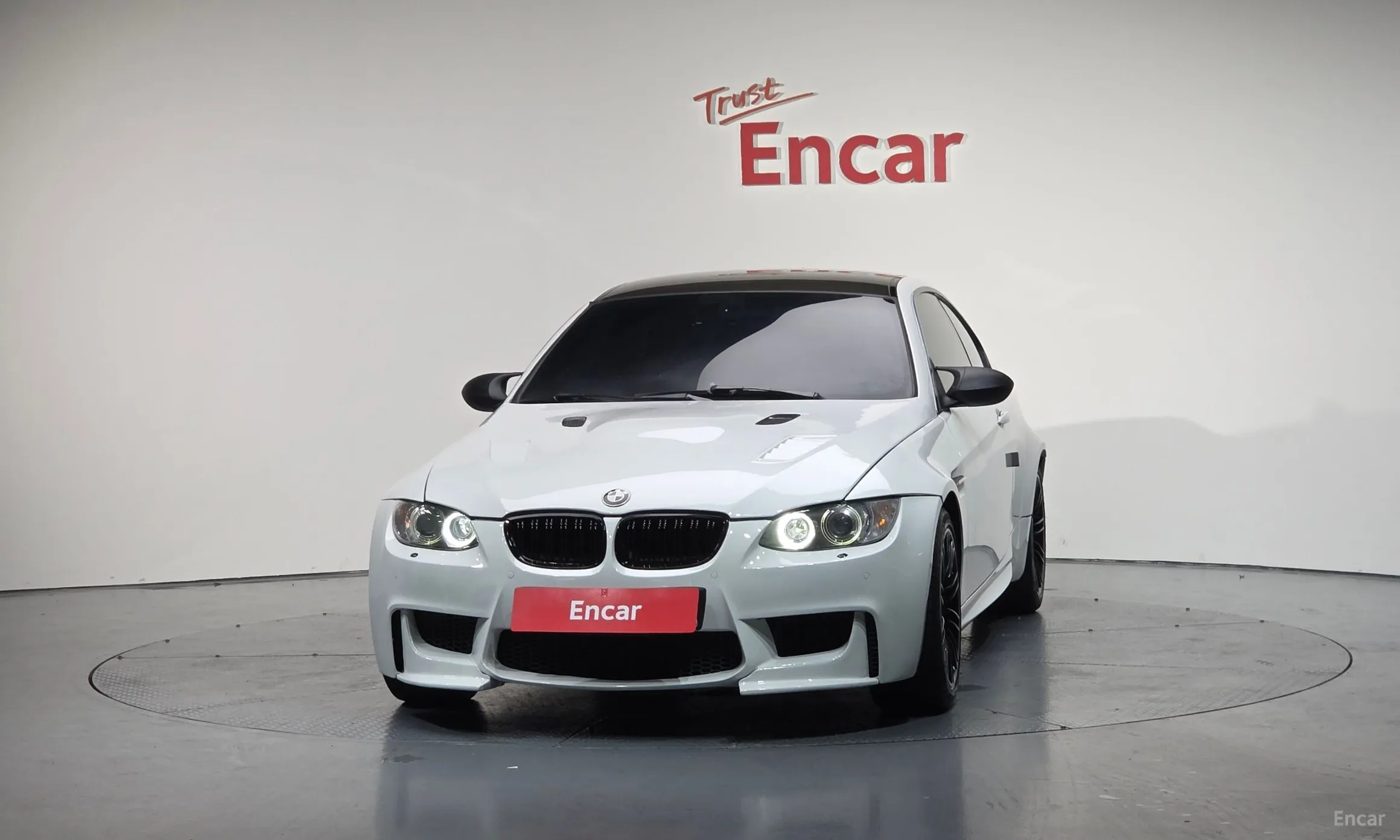 BMW M3 (E90)