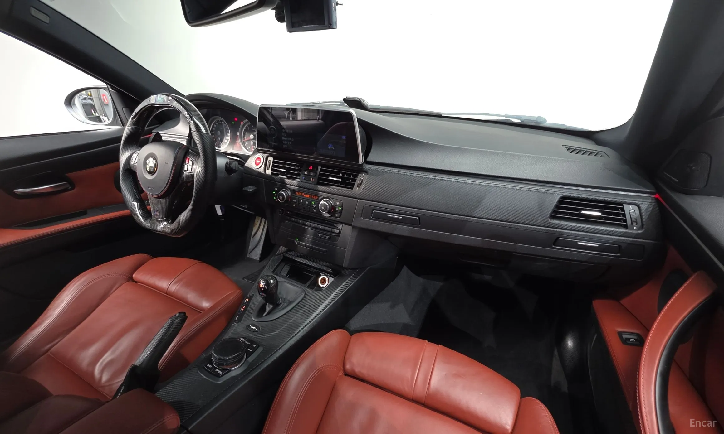 BMW M3 (E90) превью 4