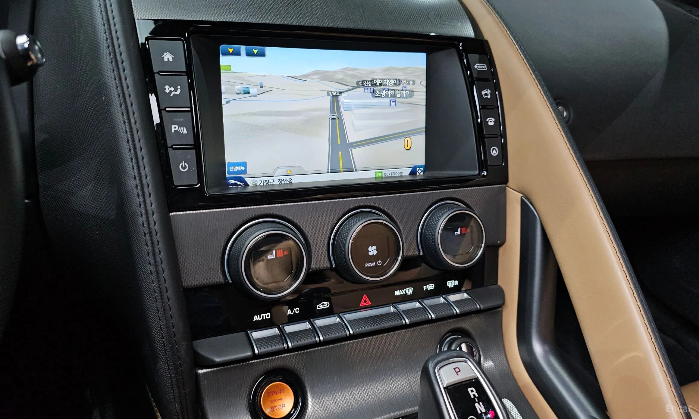 Jaguar F-TYPE превью 16
