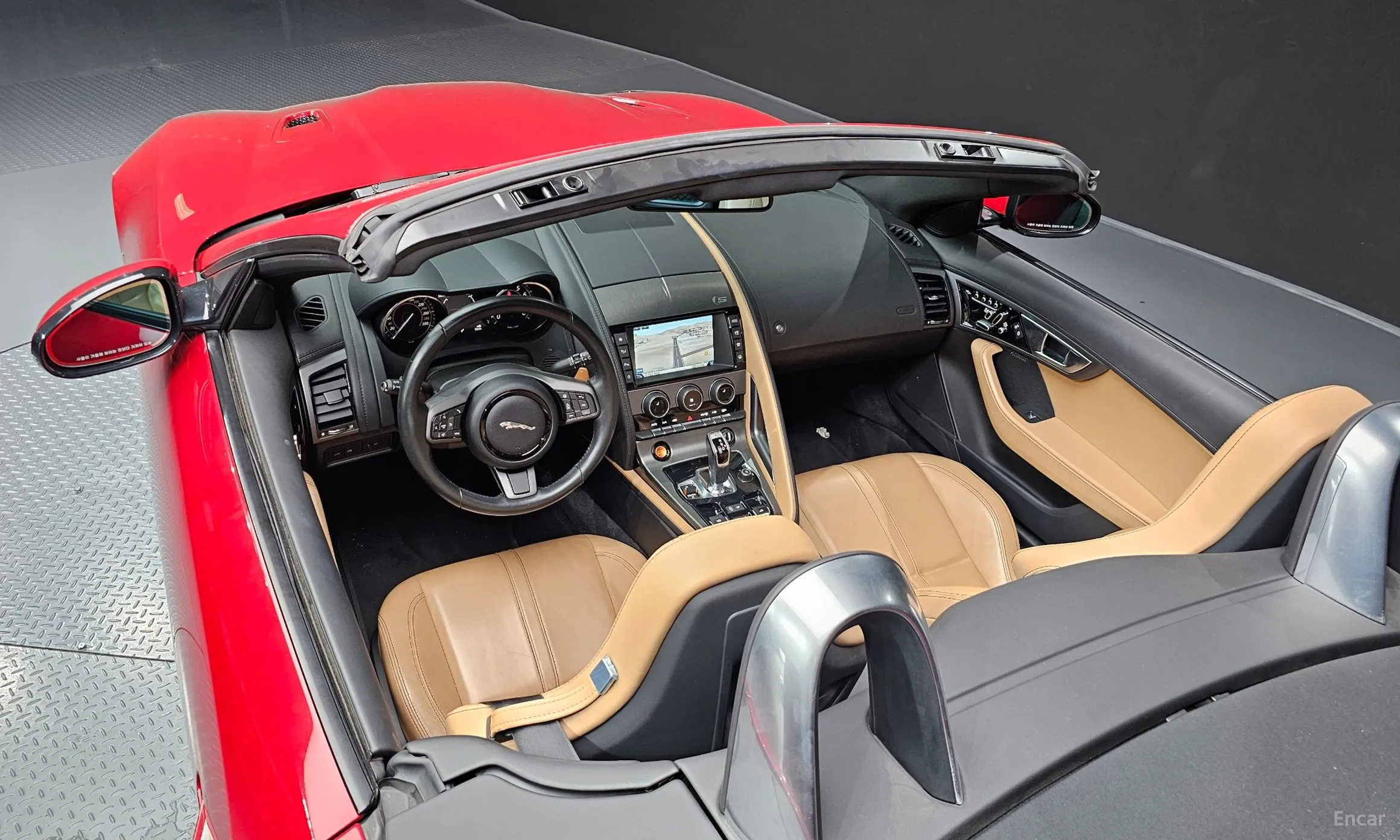 Jaguar F-TYPE превью 19