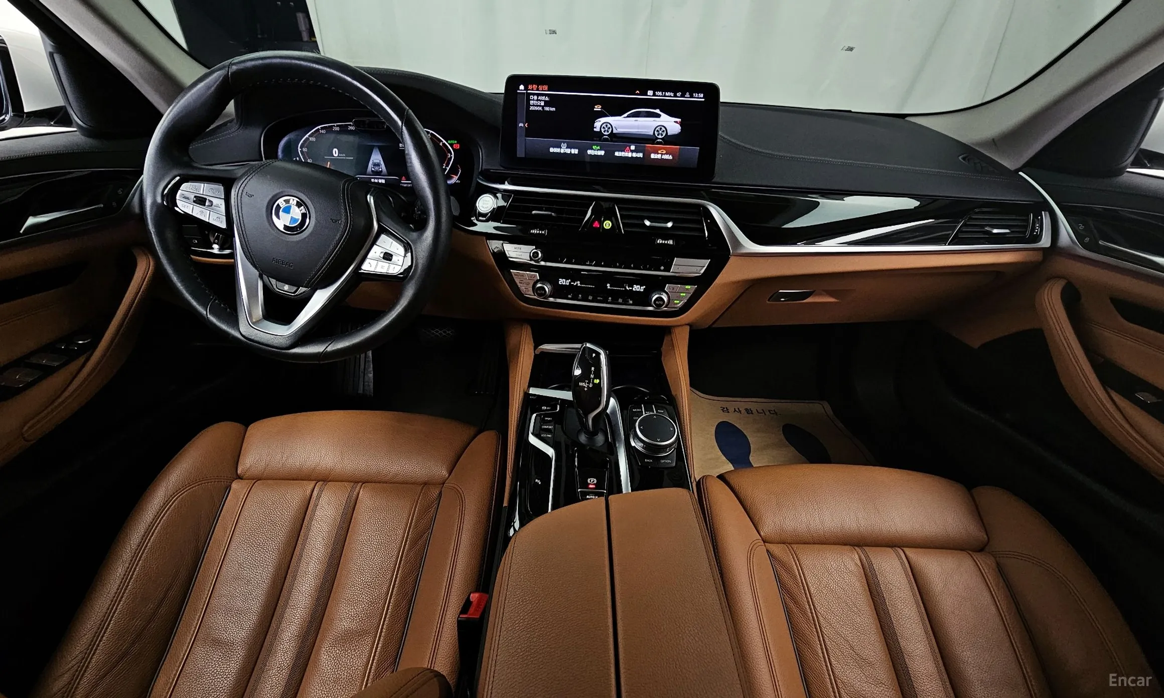 BMW 5 Series (G30) превью 4