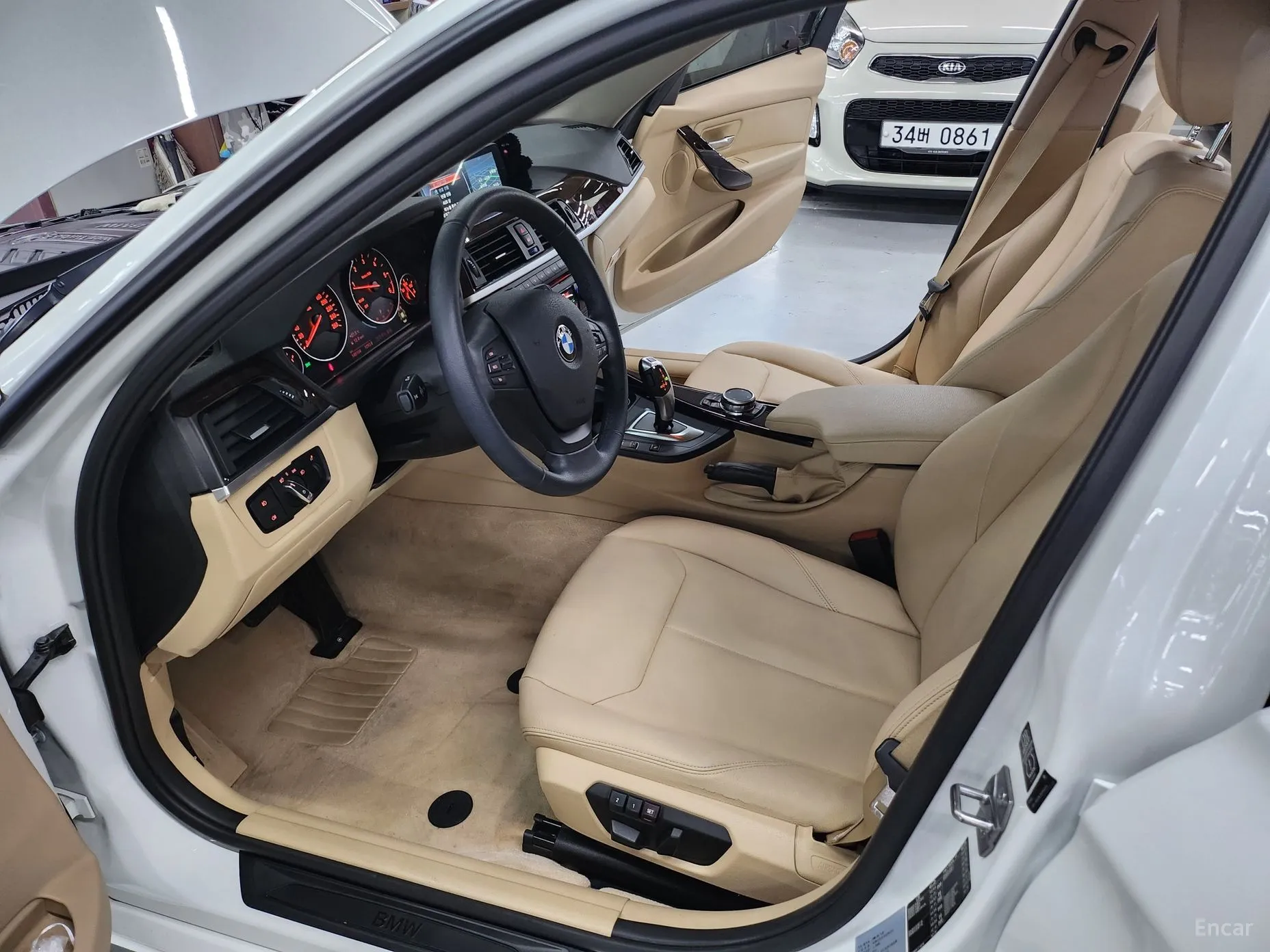 BMW 3 Series (F30) превью 4