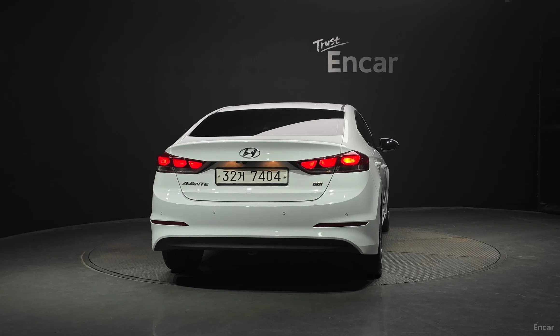 Hyundai Avante AD превью 3