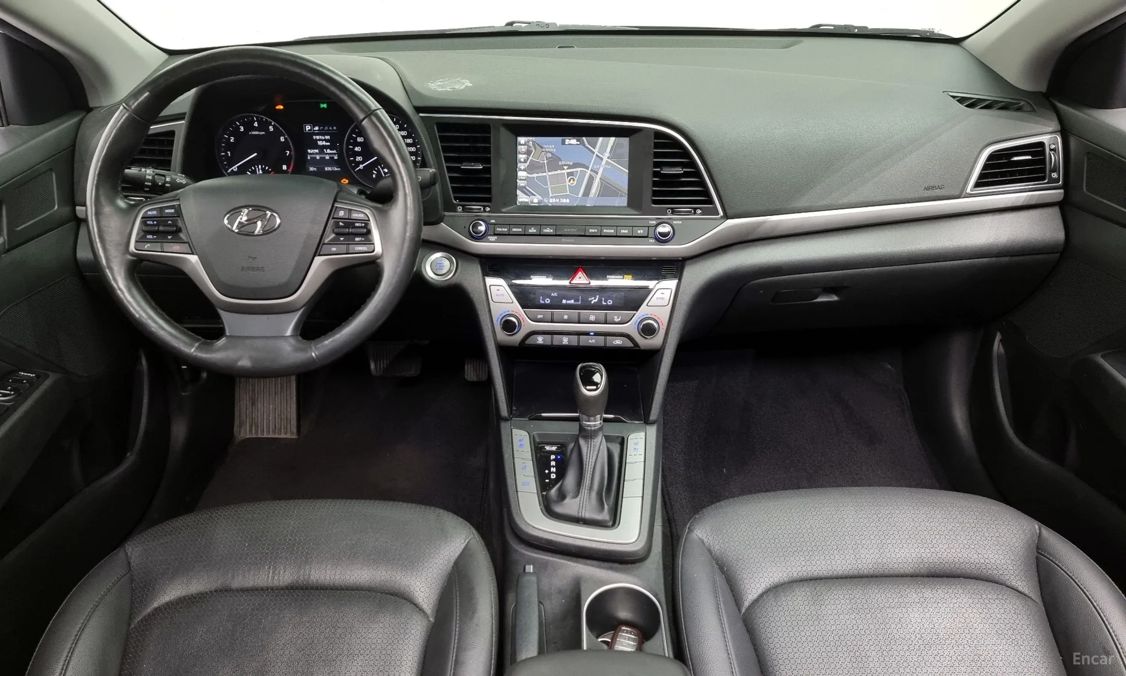 Hyundai Avante AD превью 4