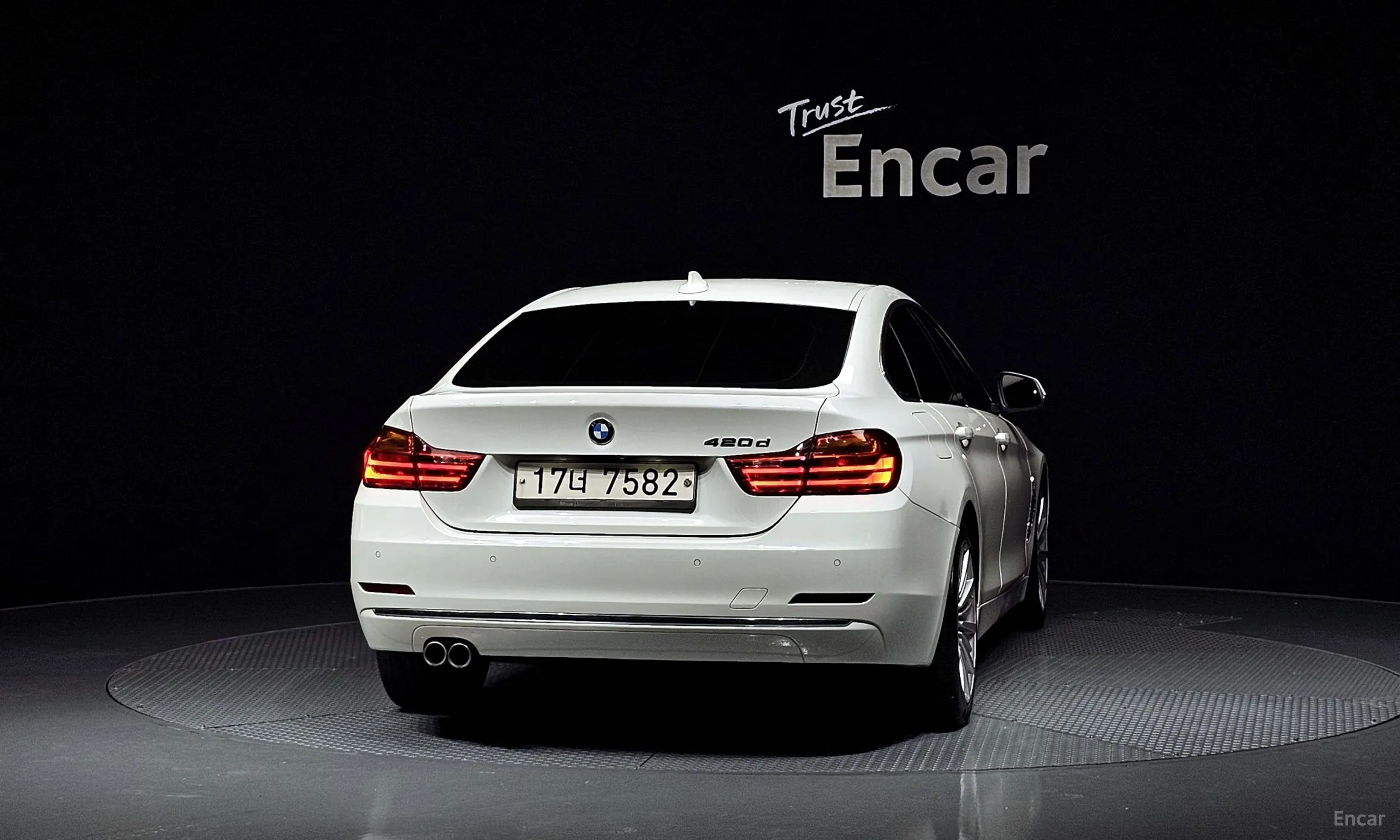 BMW Series 4 (F32) превью 3