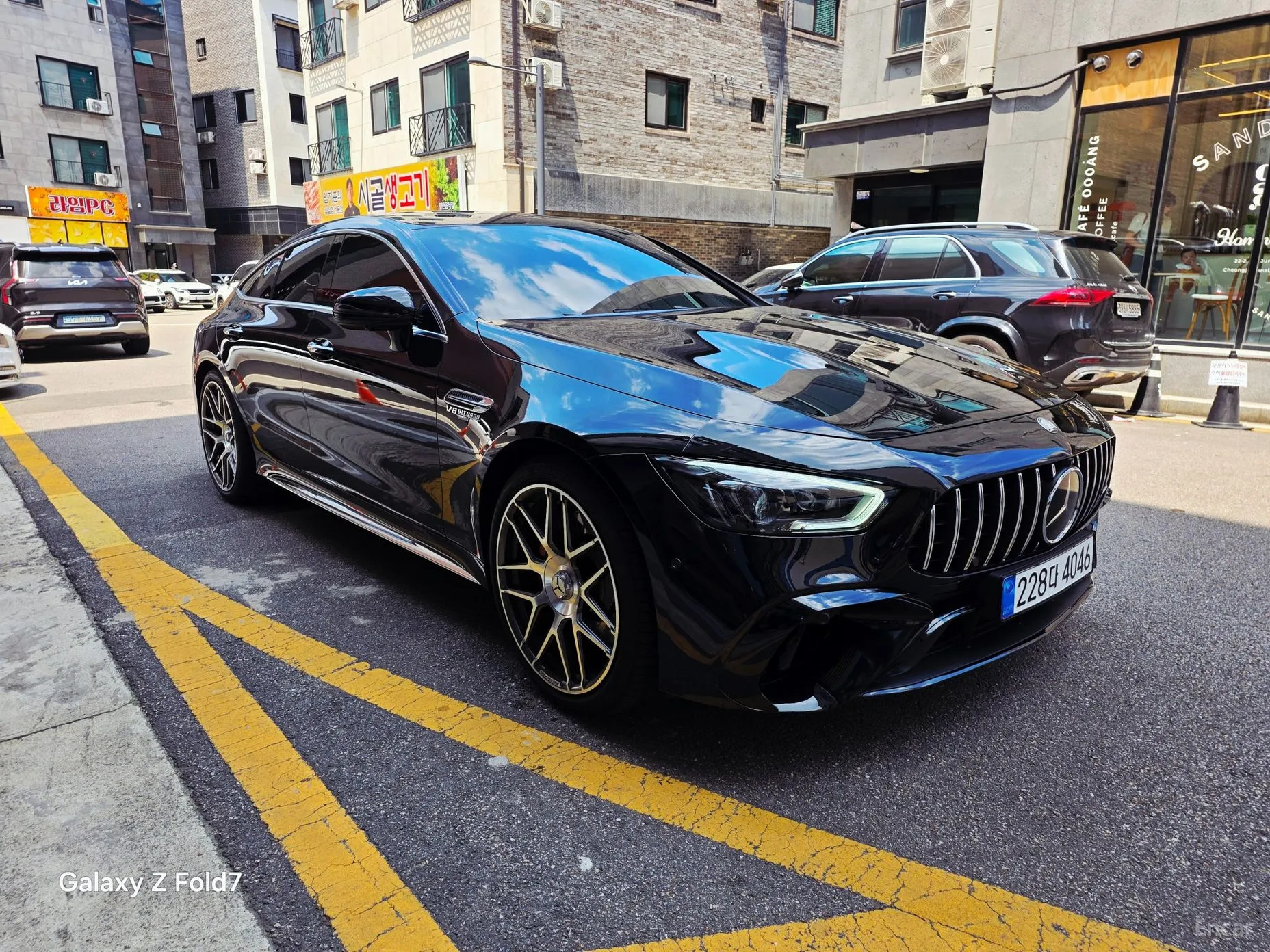 Mercedes Benz AMG GT превью 3