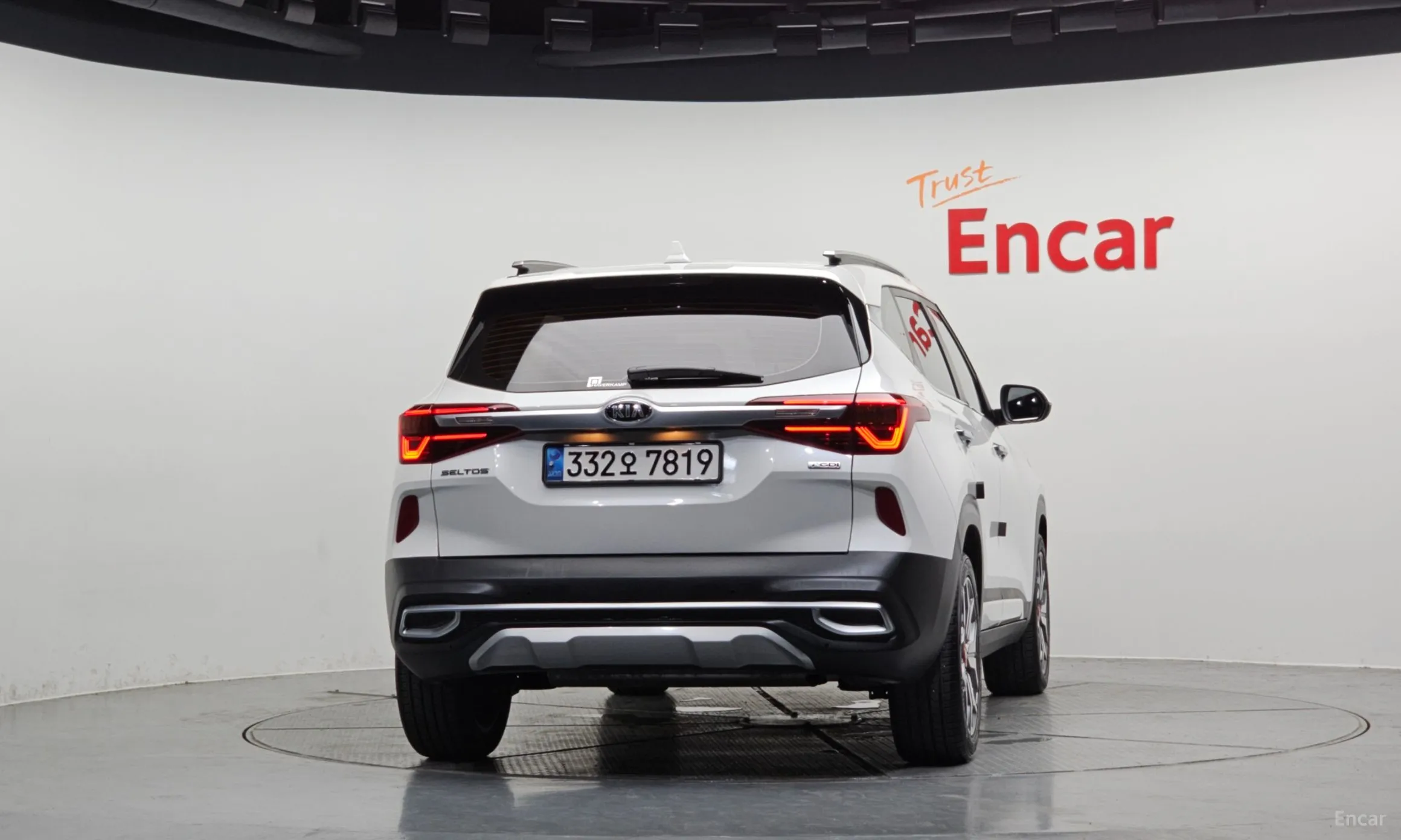 Kia Seltos превью 3