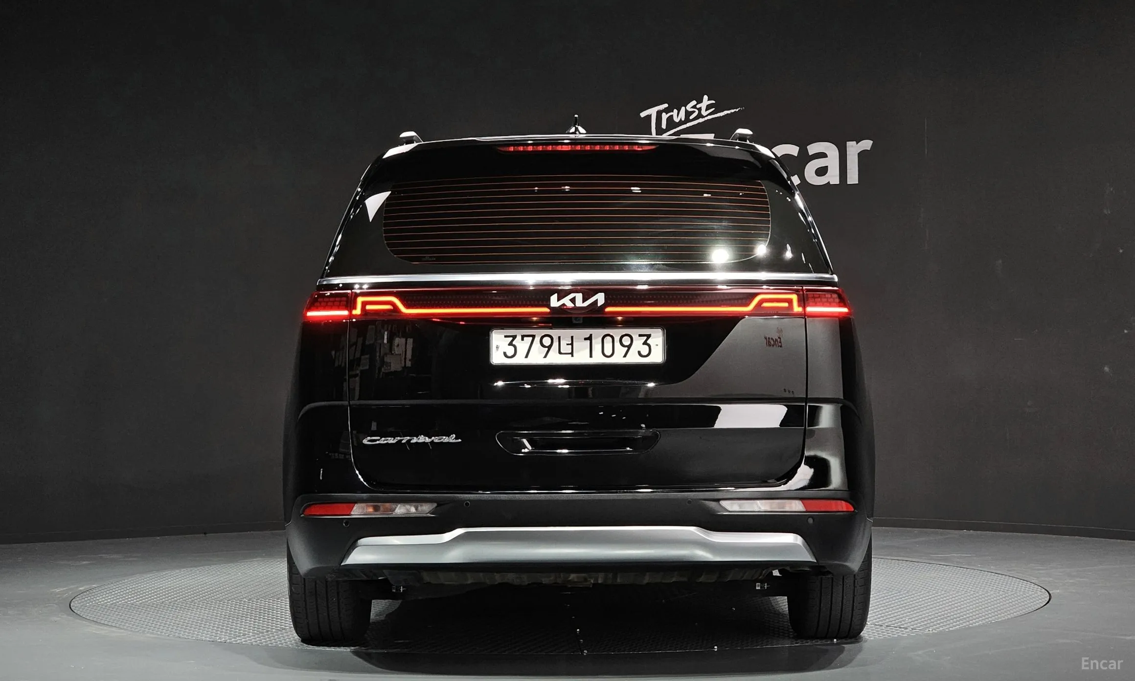 Kia Carnival Gen 4 превью 3