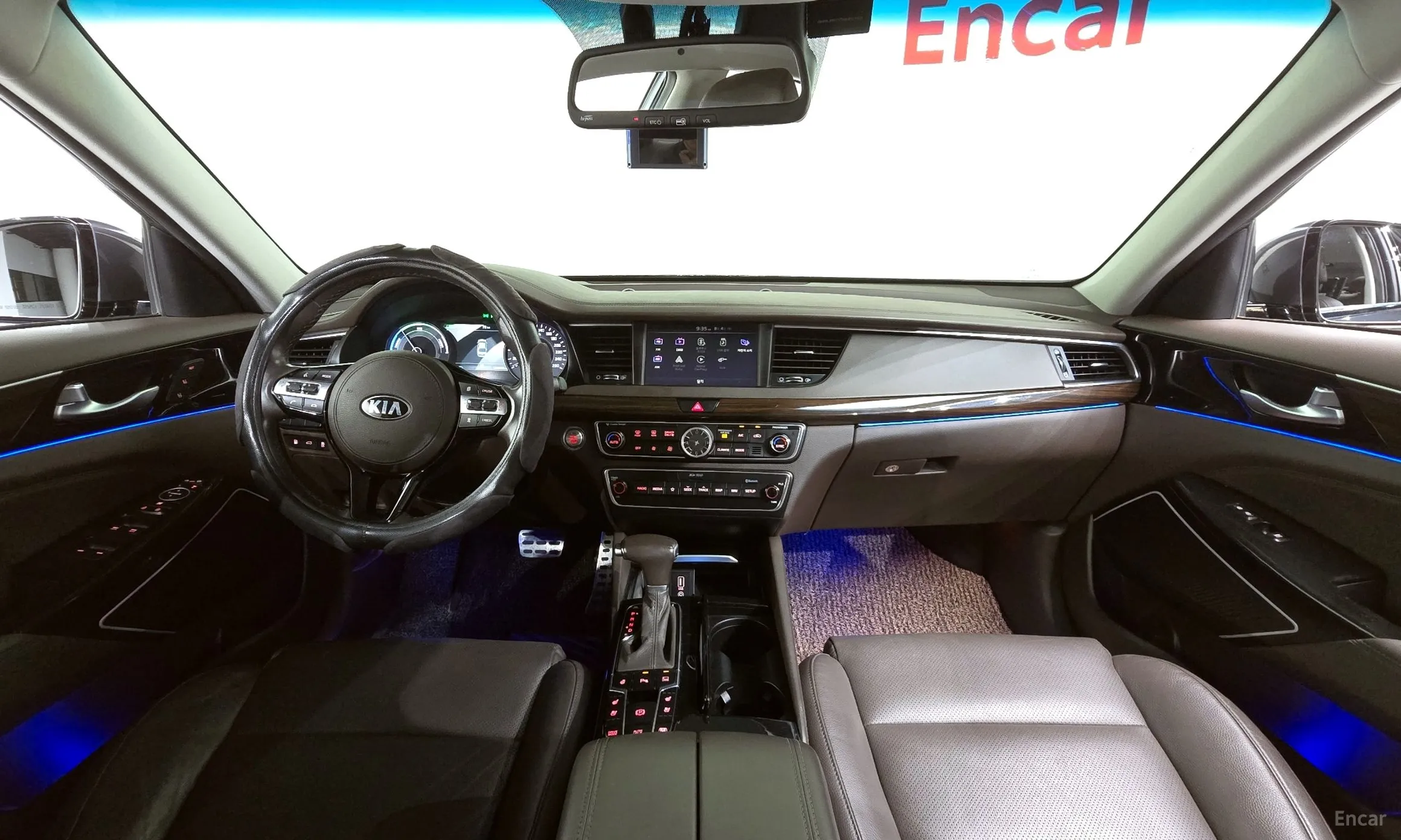Kia K7 Hybrid превью 4