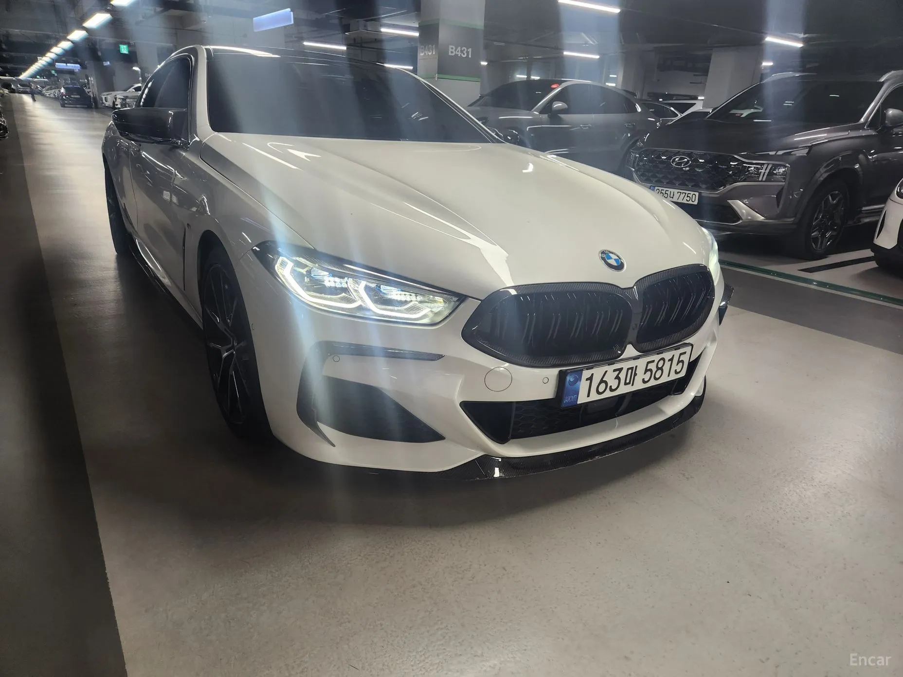 BMW 8-series (G15)