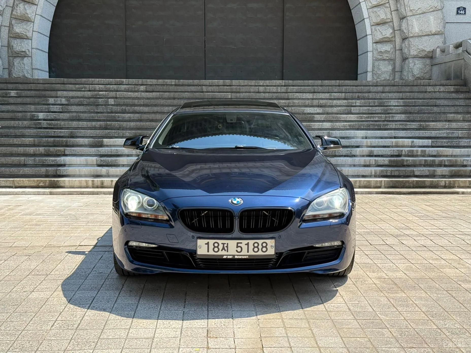 BMW 6 Series (F12)