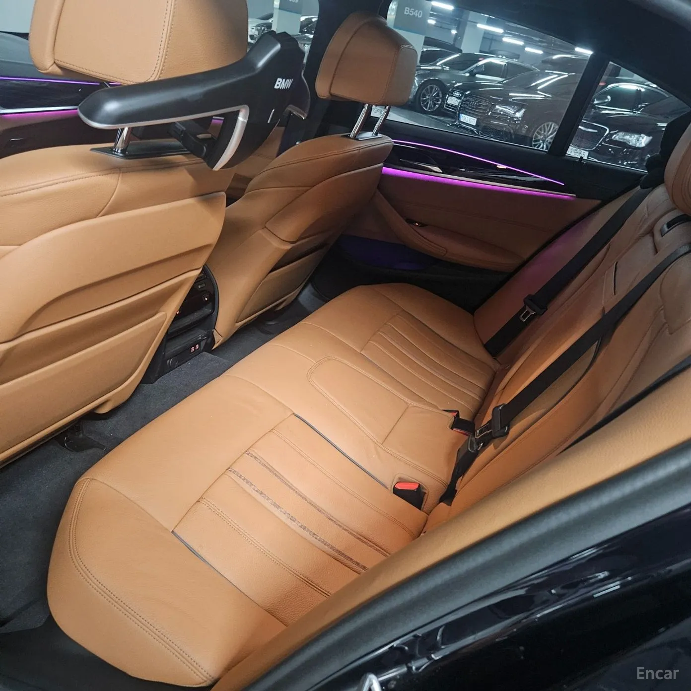 BMW 5 Series (G30) превью 4