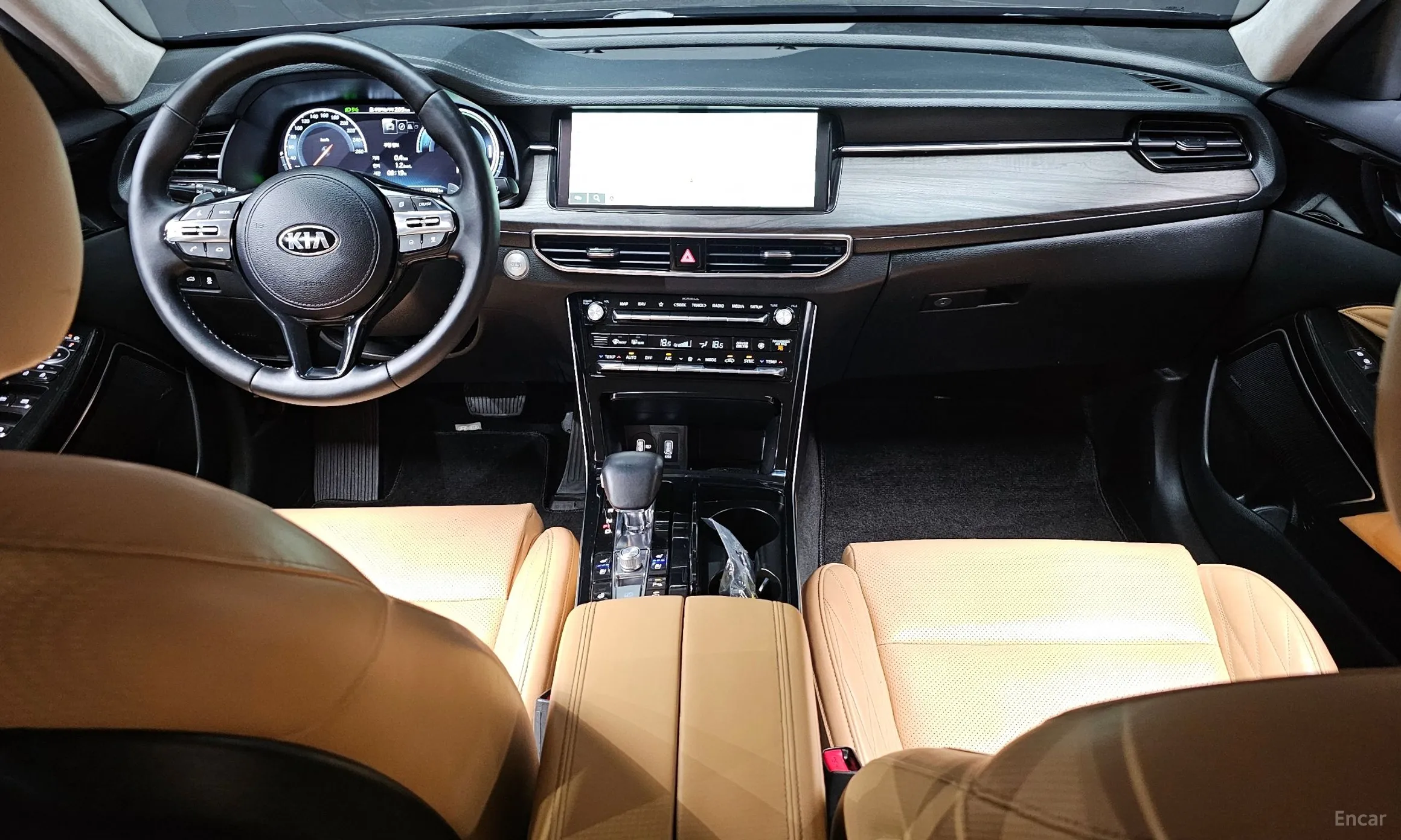 Kia K7 Premier Hybrid превью 4
