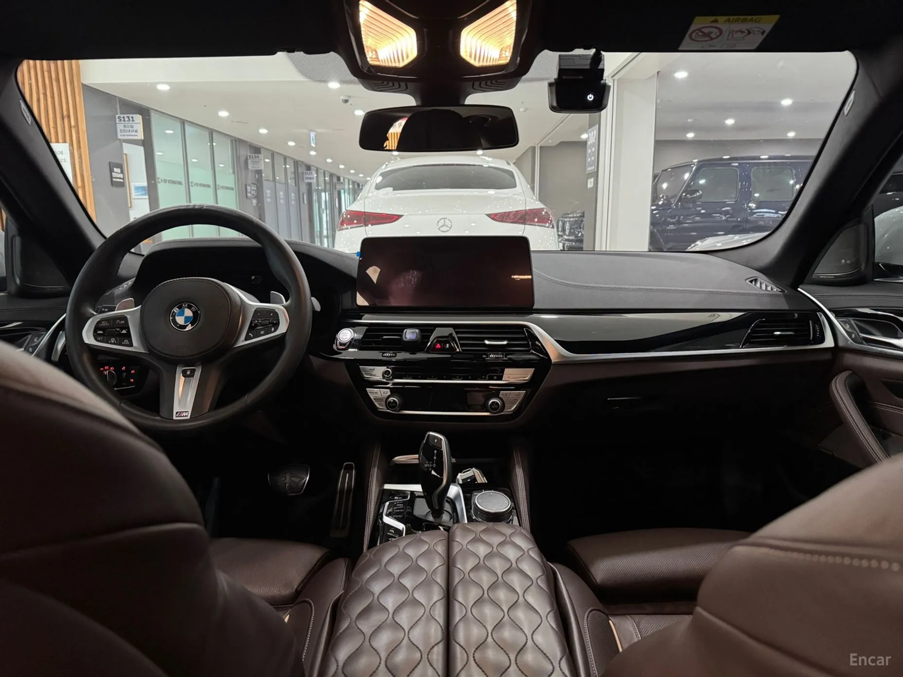 BMW 5 Series (G30) превью 4