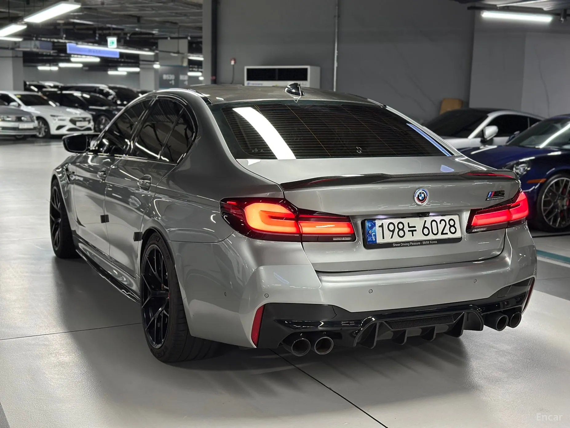 BMW M5 (F90) превью 3