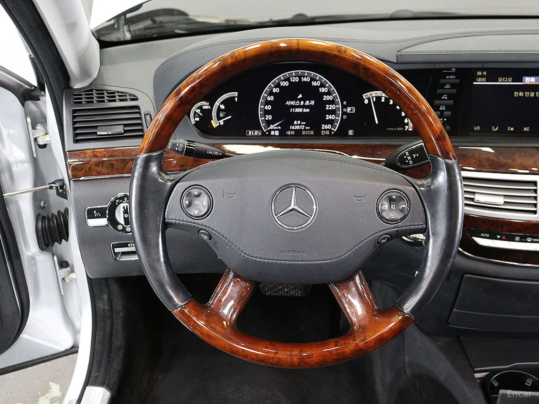 Mercedes Benz S-Class W221 превью 14