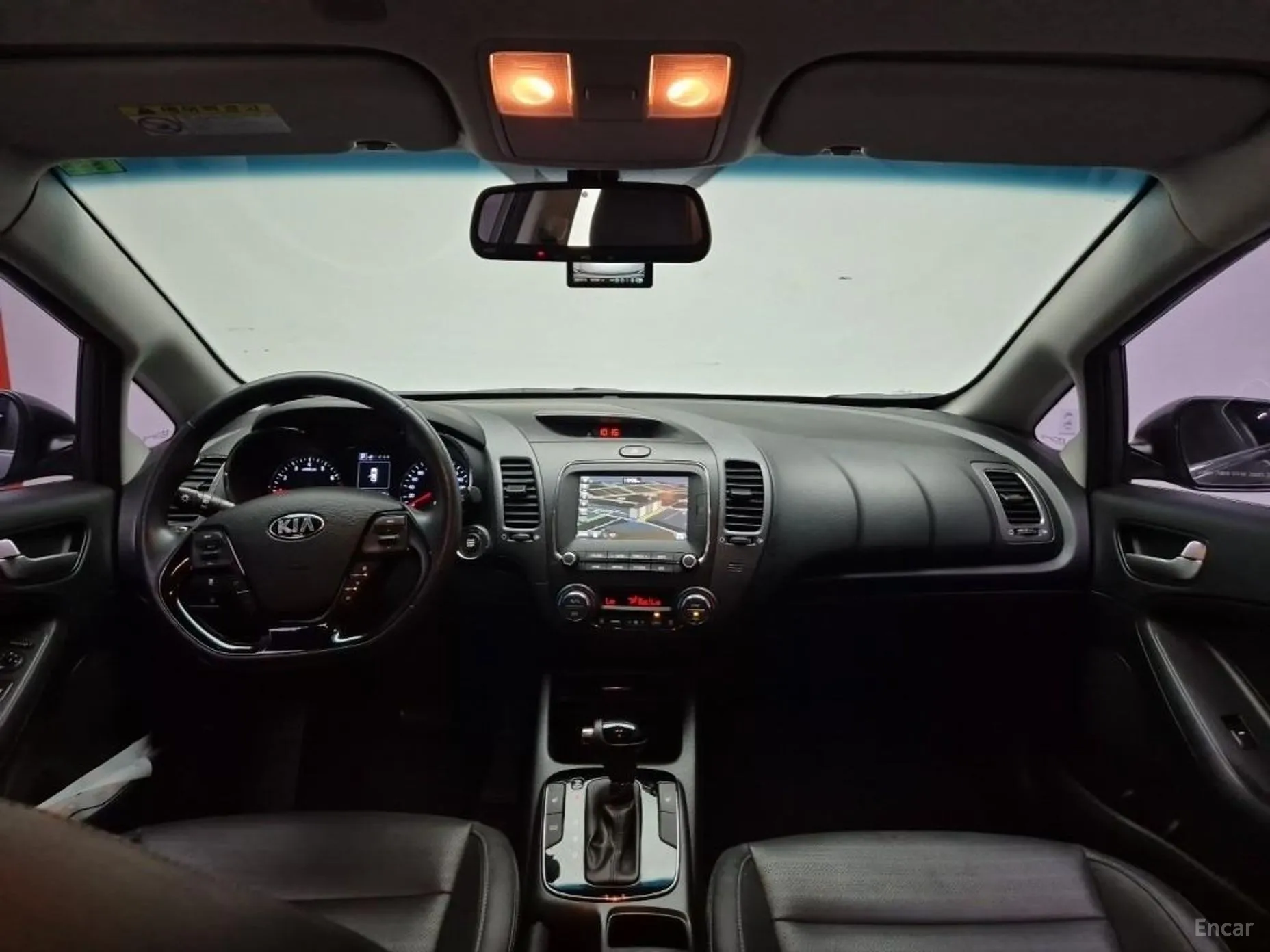 Kia K3 превью 4