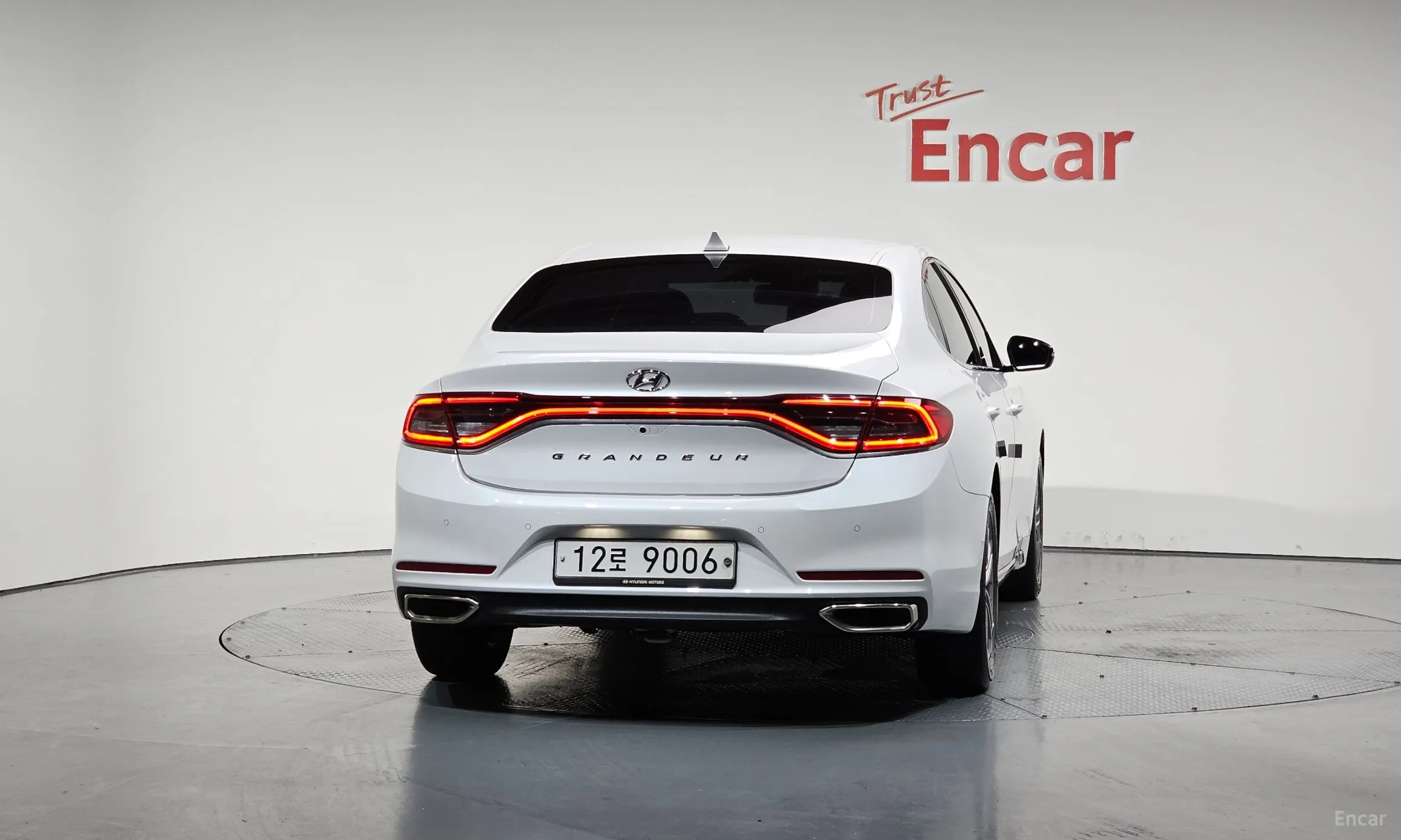 Hyundai Grandeur IG превью 3