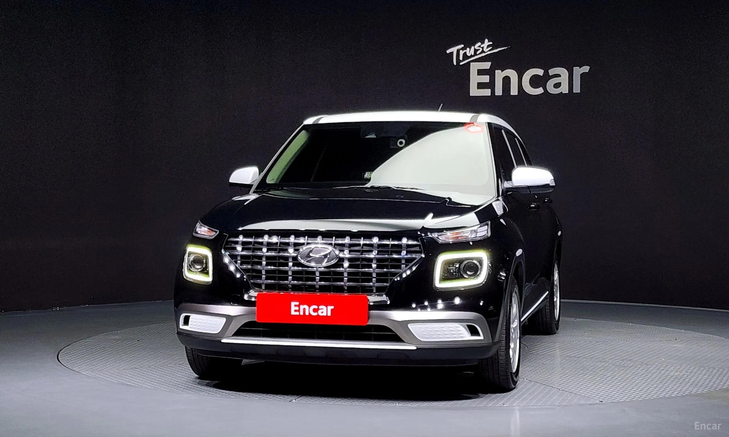 Hyundai Venue превью 2