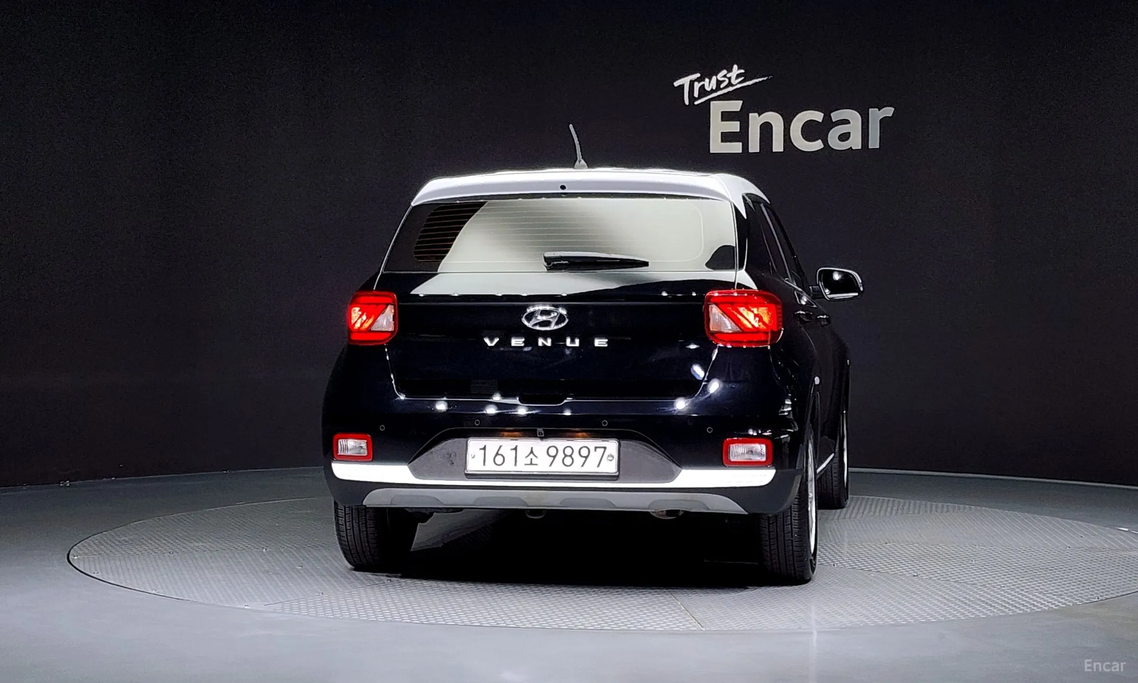 Hyundai Venue превью 3