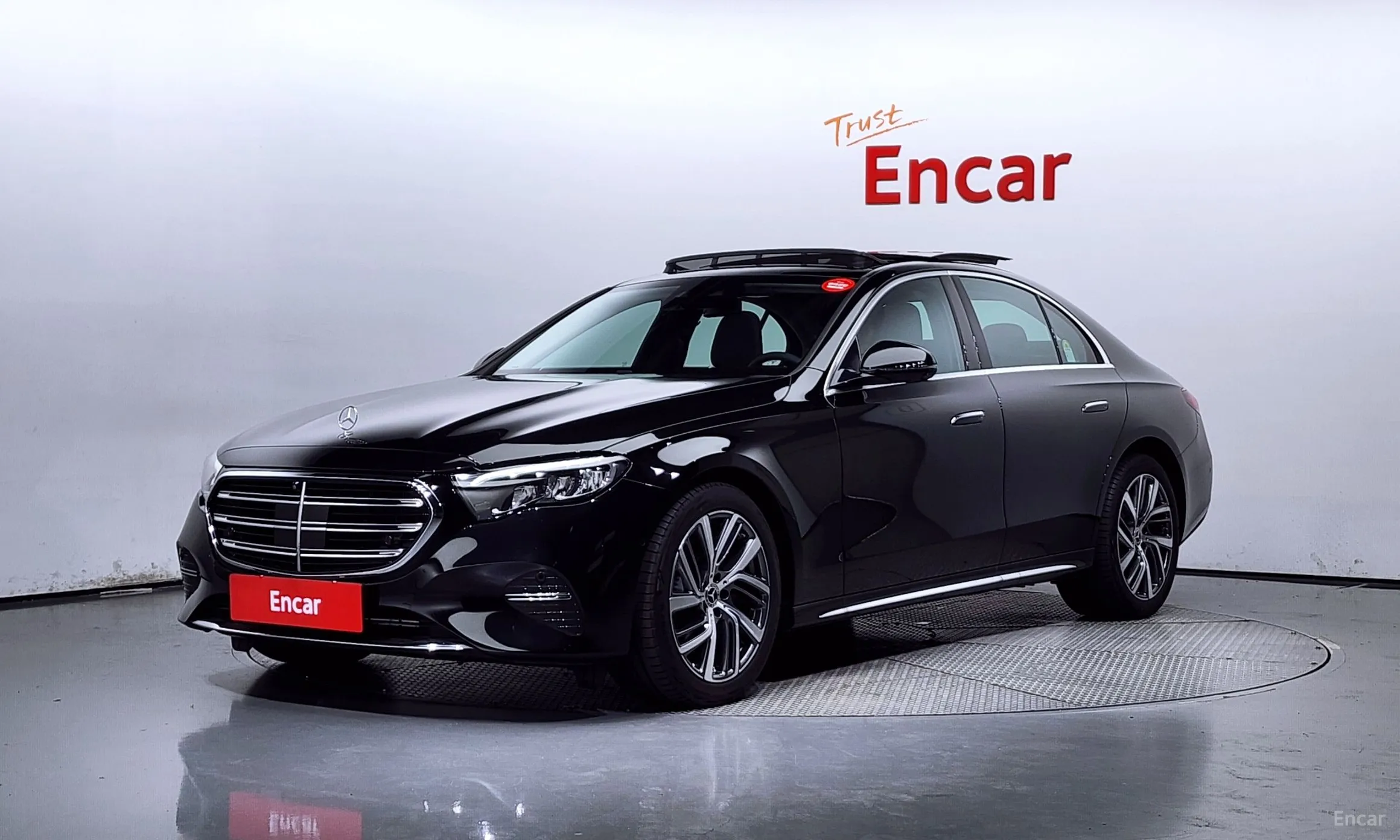 E-Class W214