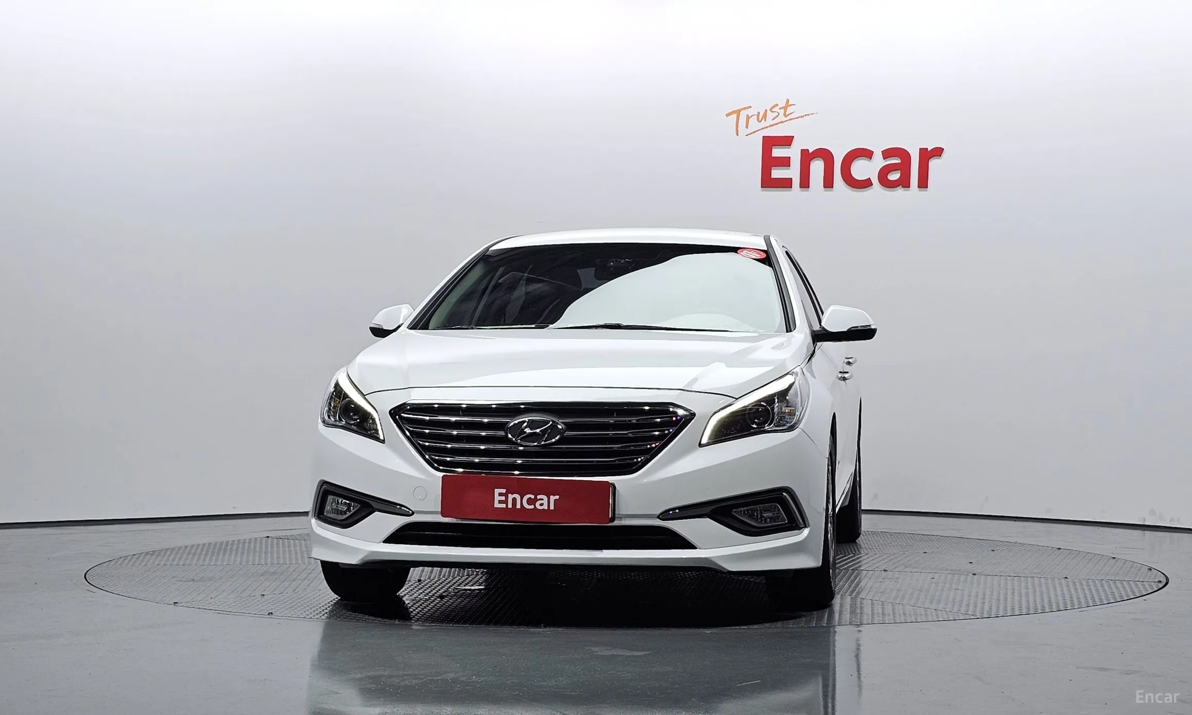 Hyundai LF Sonata превью 2