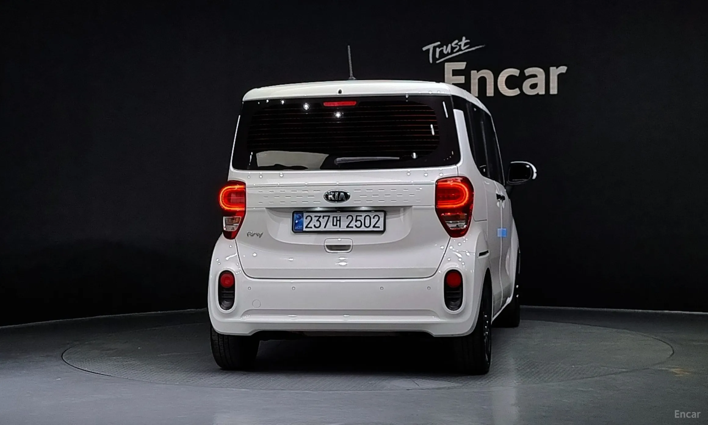 Kia Ray превью 3