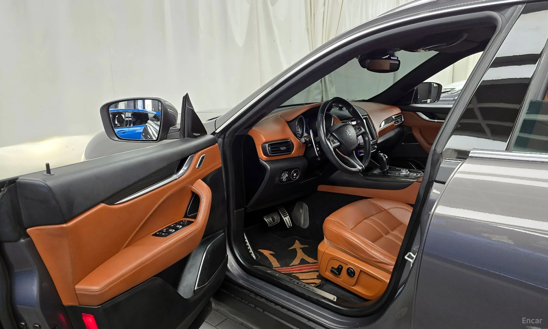 Maserati Levante превью 10