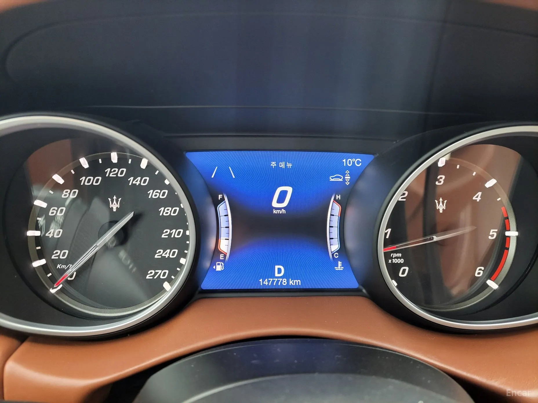 Maserati Levante превью 8