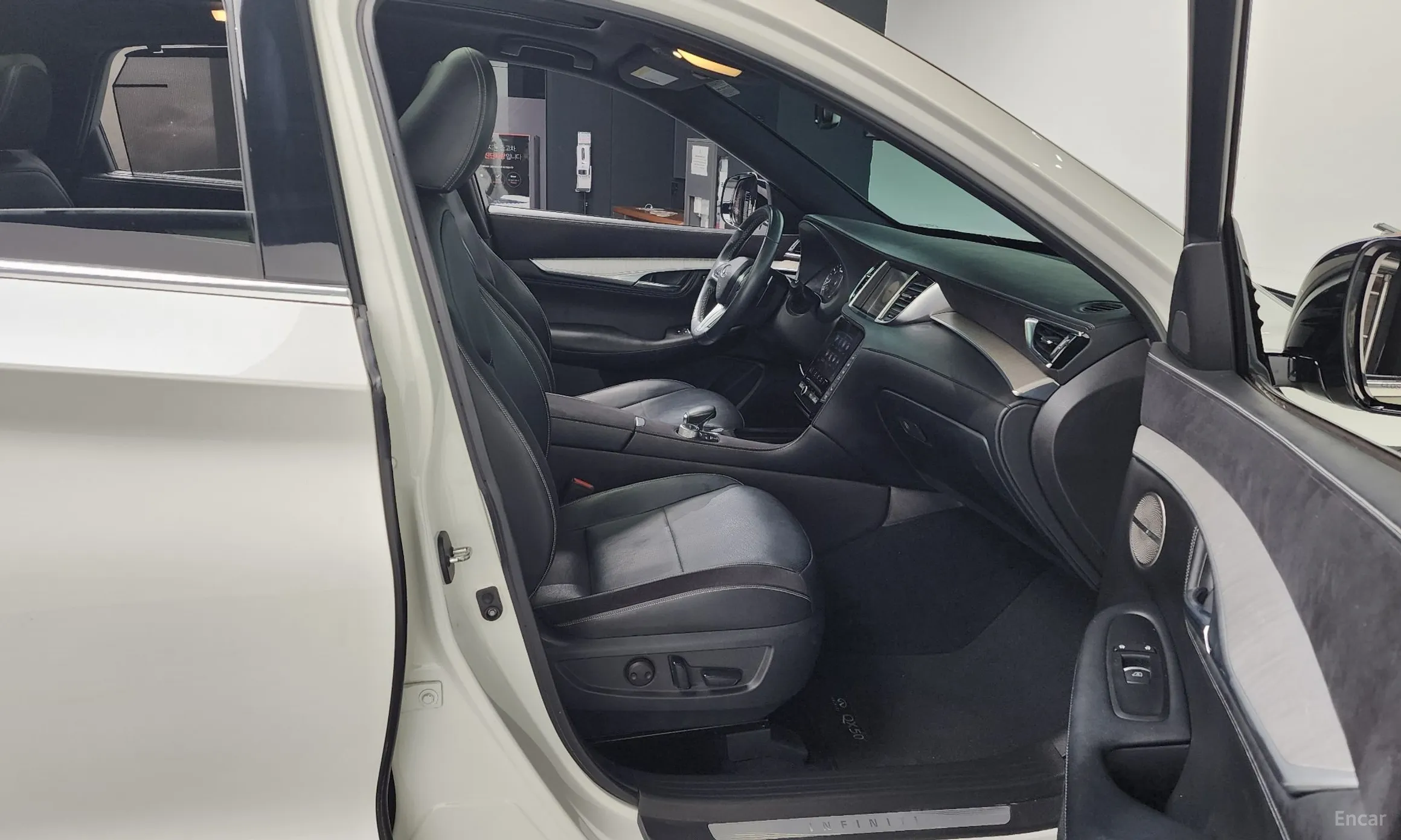 Infiniti QX50 (P71A) превью 11
