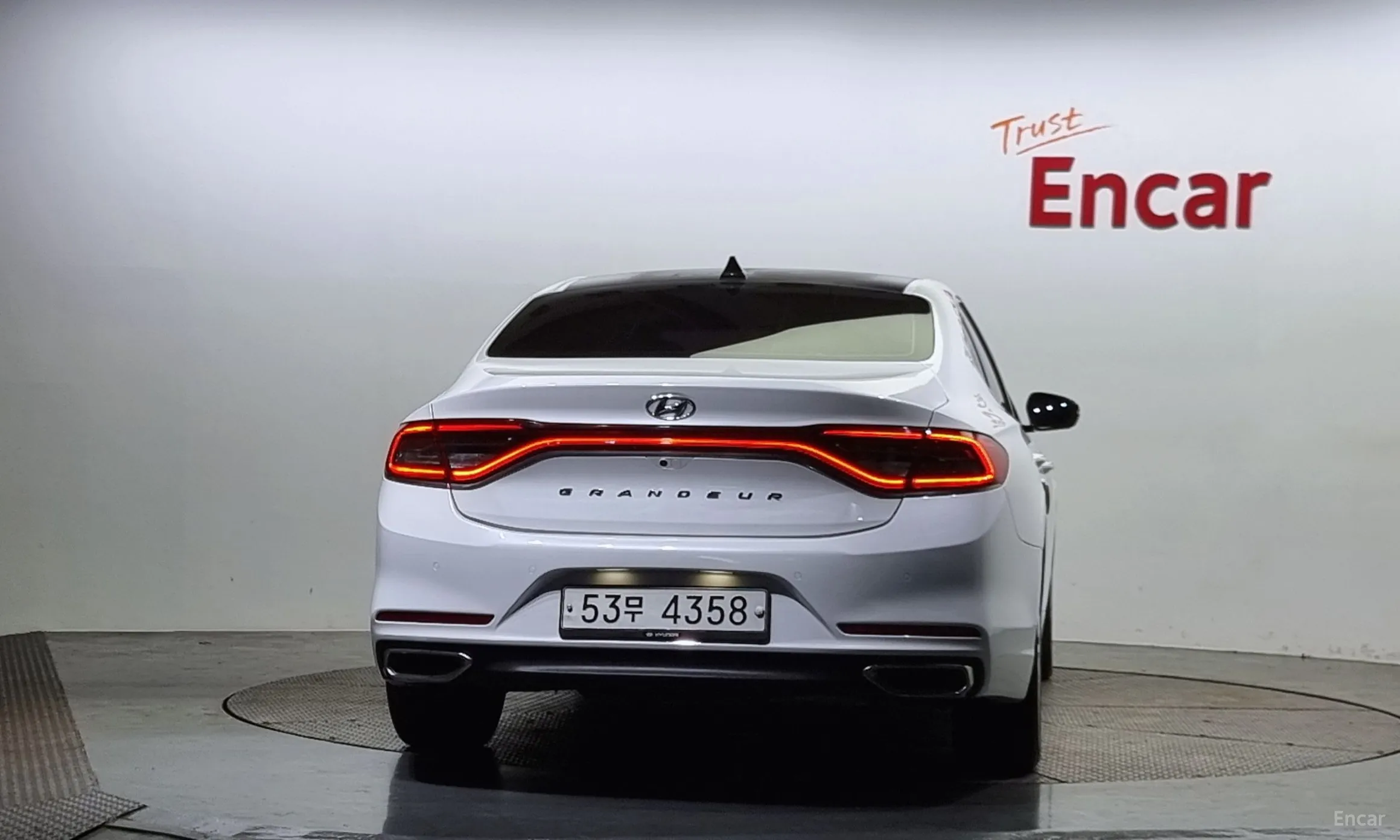 Hyundai Grandeur IG превью 3