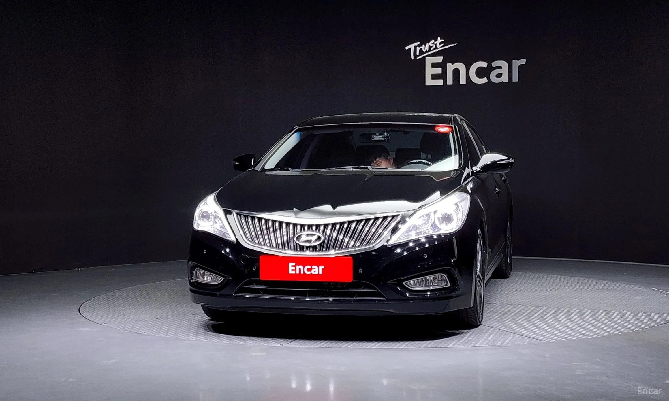 Hyundai Grandeur HG превью 2