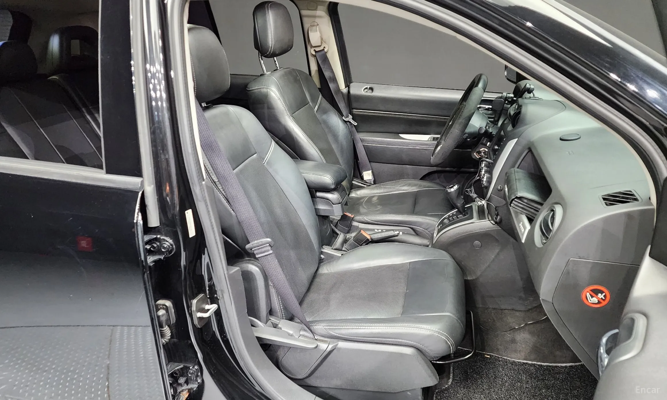 Jeep Compass превью 11